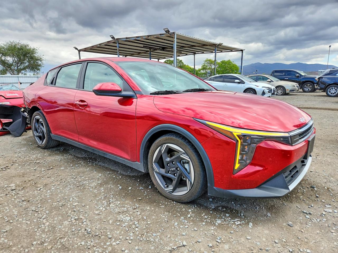 2025 Kia K4 Ex Красный vin: 3KPFU4DE5SE007371