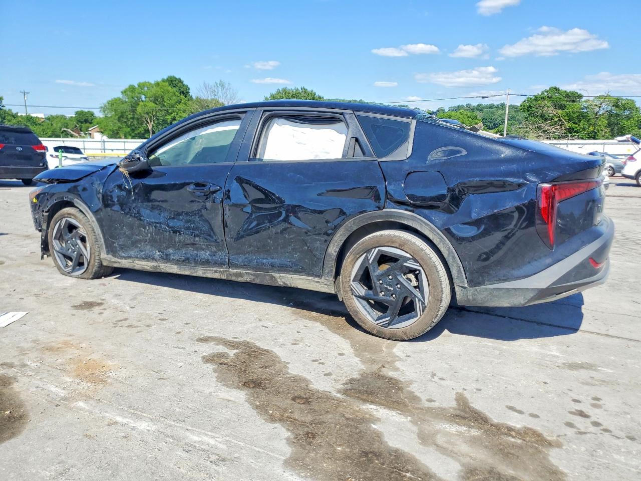 2025 Kia K4 Ex Black vin: 3KPFU4DE6SE137935
