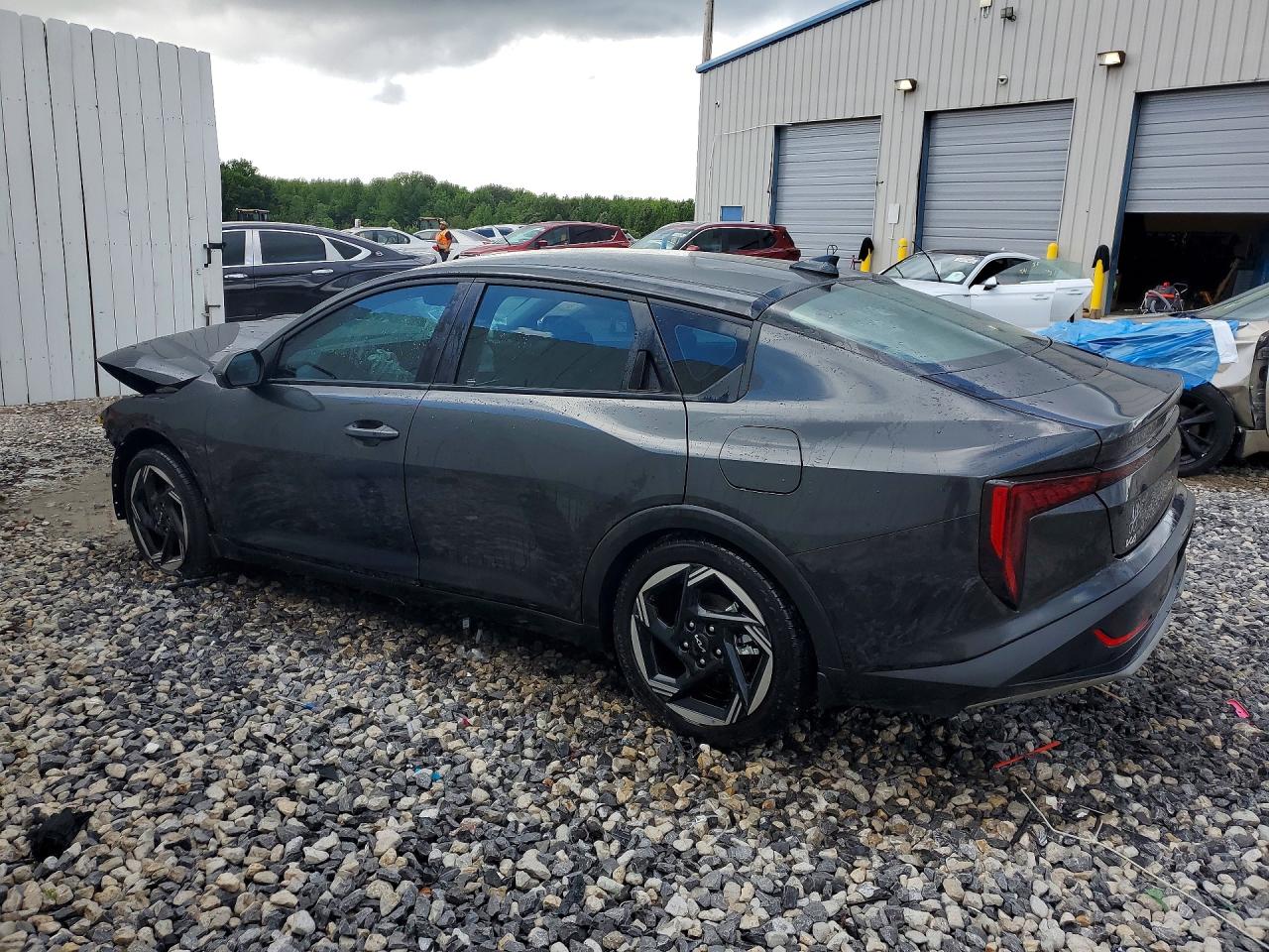 2025 Kia K4 Ex Gray vin: 3KPFU4DE6SE239381