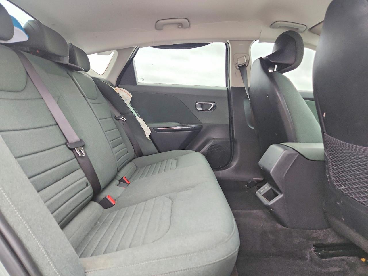 2025 Kia K4 Ex Gray vin: 3KPFU4DE8SE133966