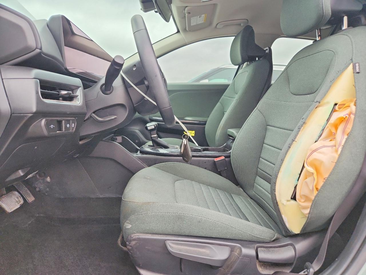 2025 Kia K4 Ex Gray vin: 3KPFU4DE8SE133966