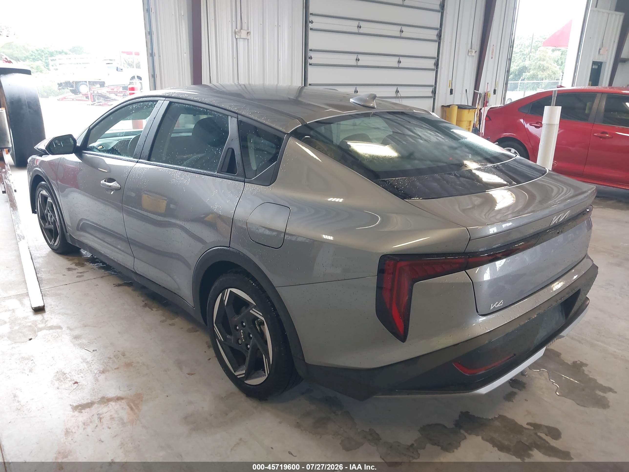 2025 Kia K4 Ex Gray vin: 3KPFU4DE9SE137346