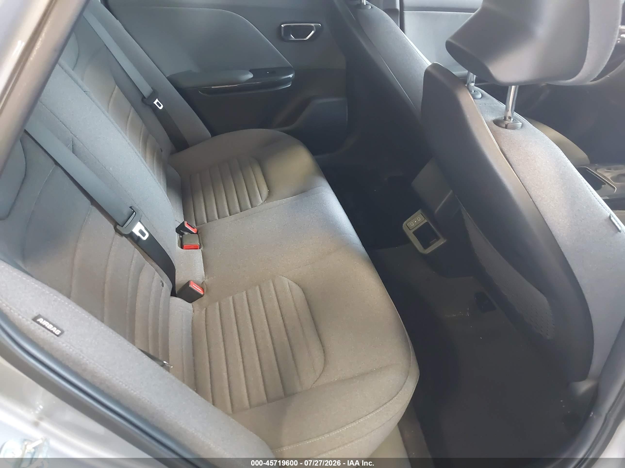 2025 Kia K4 Ex Gray vin: 3KPFU4DE9SE137346