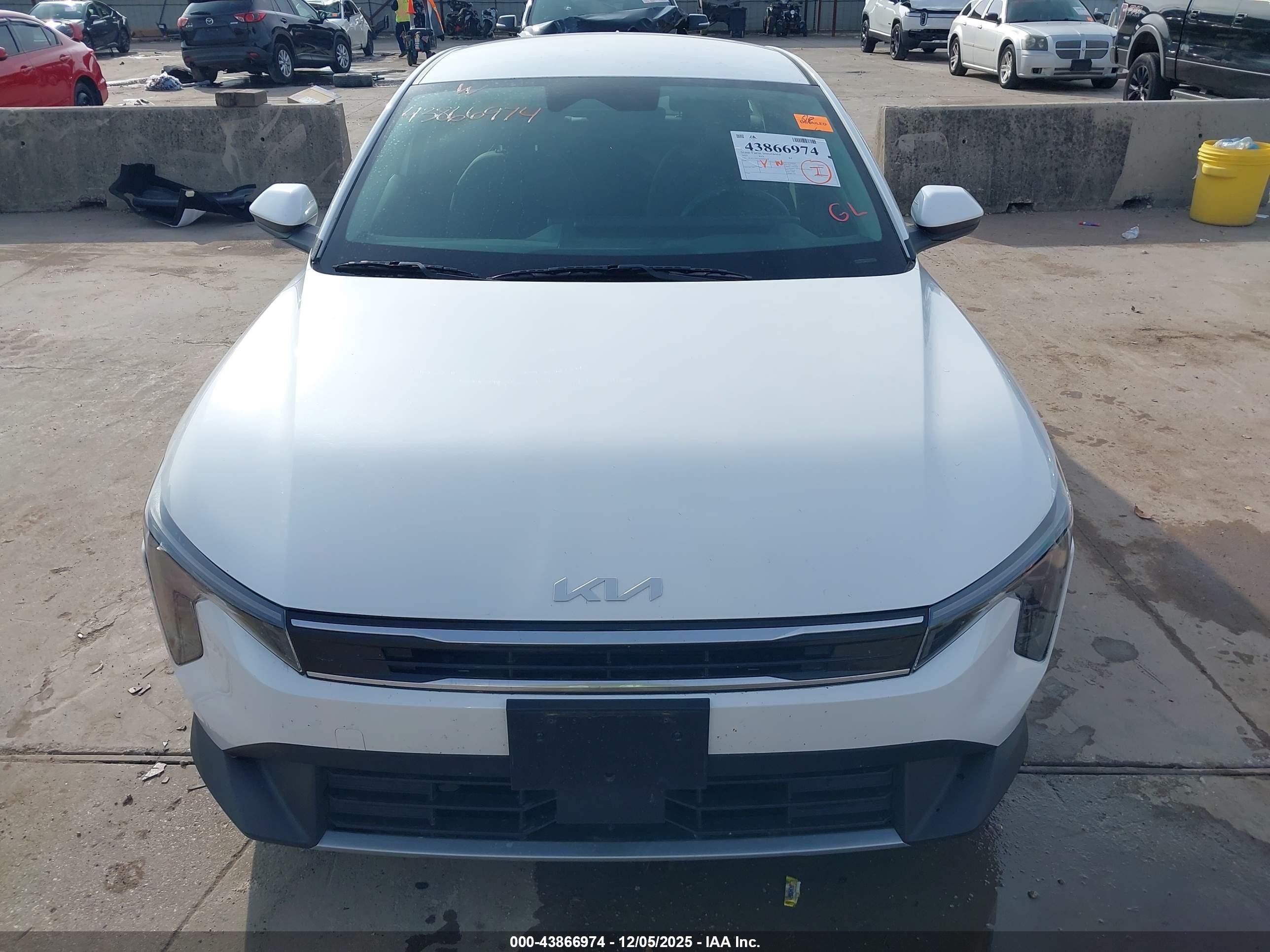 2025 Kia K4 Ex Белый vin: 3KPFU4DEXSE030399