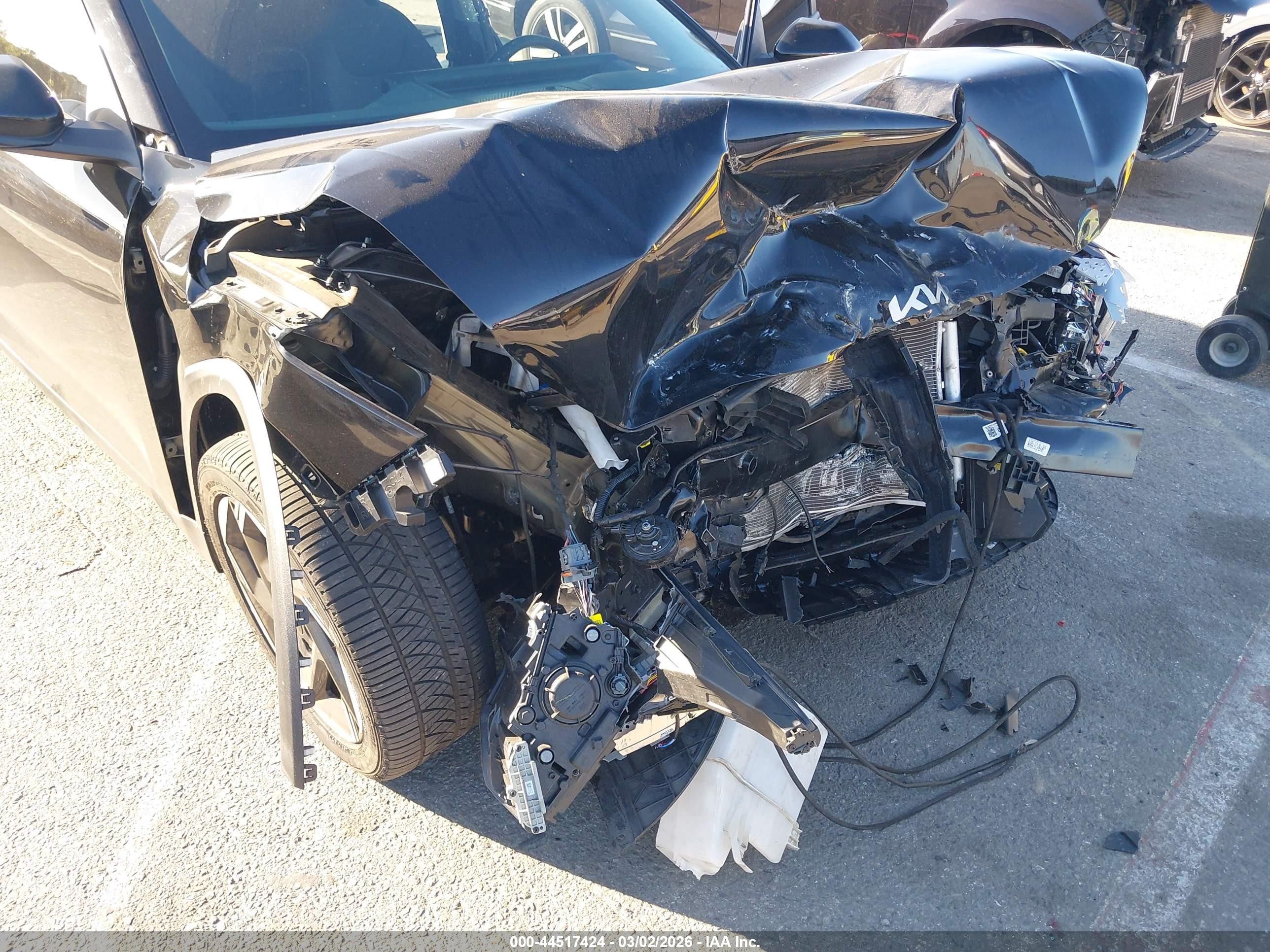 2025 Kia K4 Ex Black vin: 3KPFU4DEXSE121172
