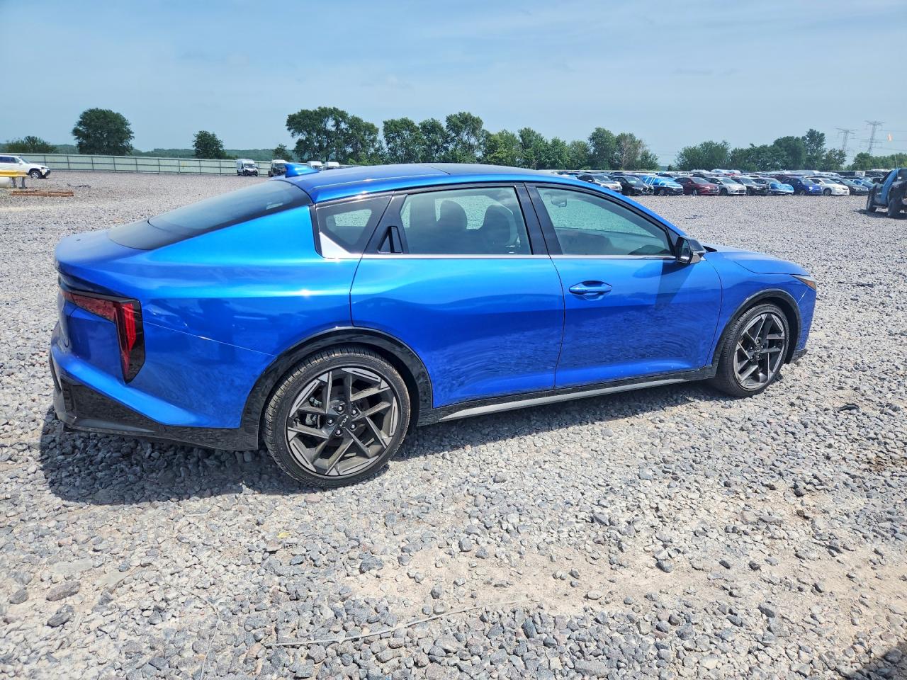 2026 Kia K4 Gt Line Blue vin: 3KPFW4DE6TE336723