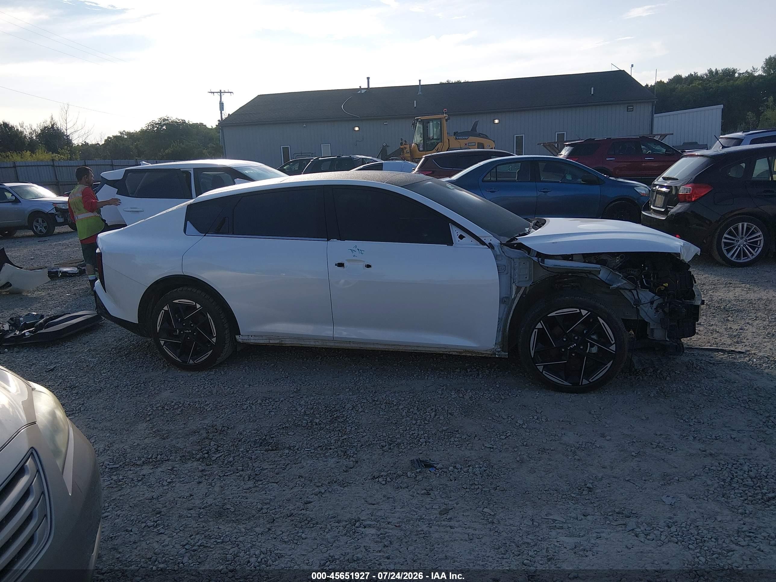 2025 Kia K4 Gt-line White vin: 3KPFW4DE9SE053523