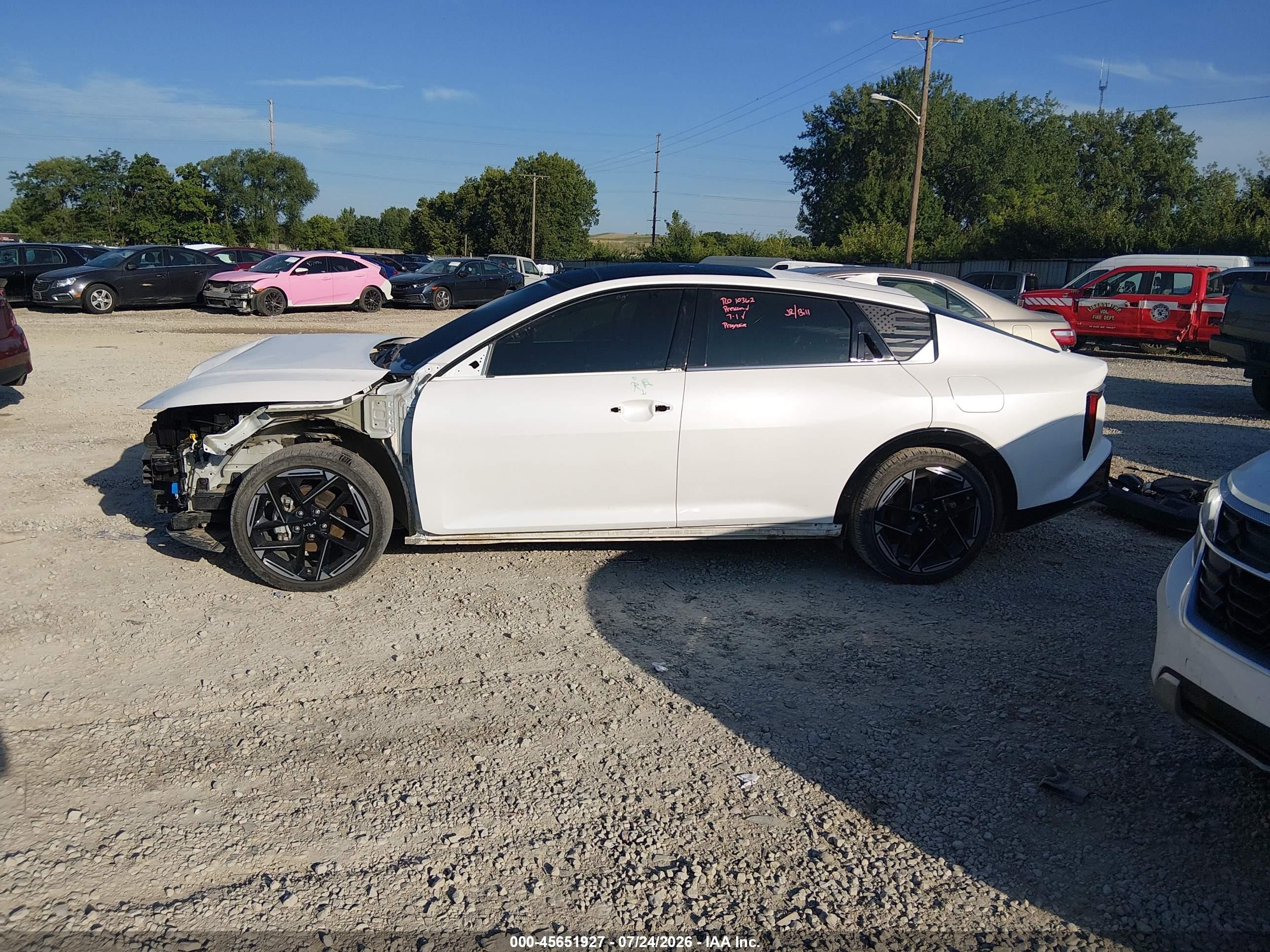 2025 Kia K4 Gt-line White vin: 3KPFW4DE9SE053523