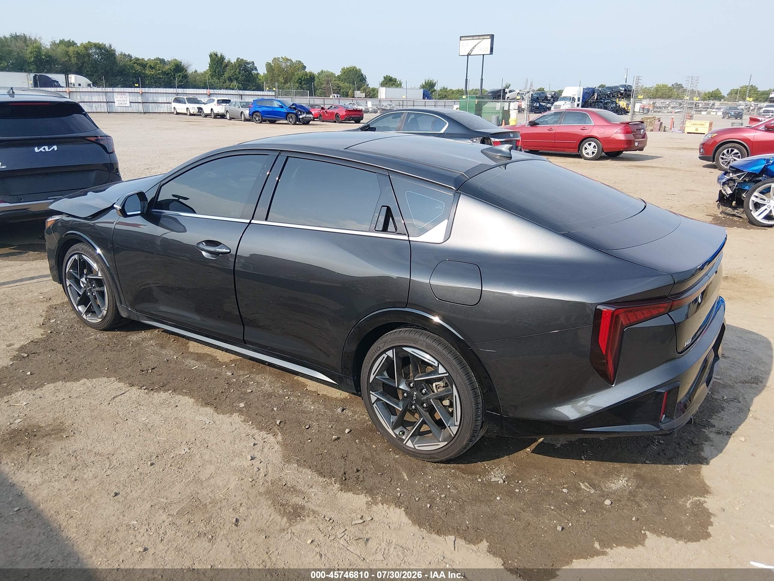 2025 Kia K4 Gt-line Gray vin: 3KPFW4DEXSE181320