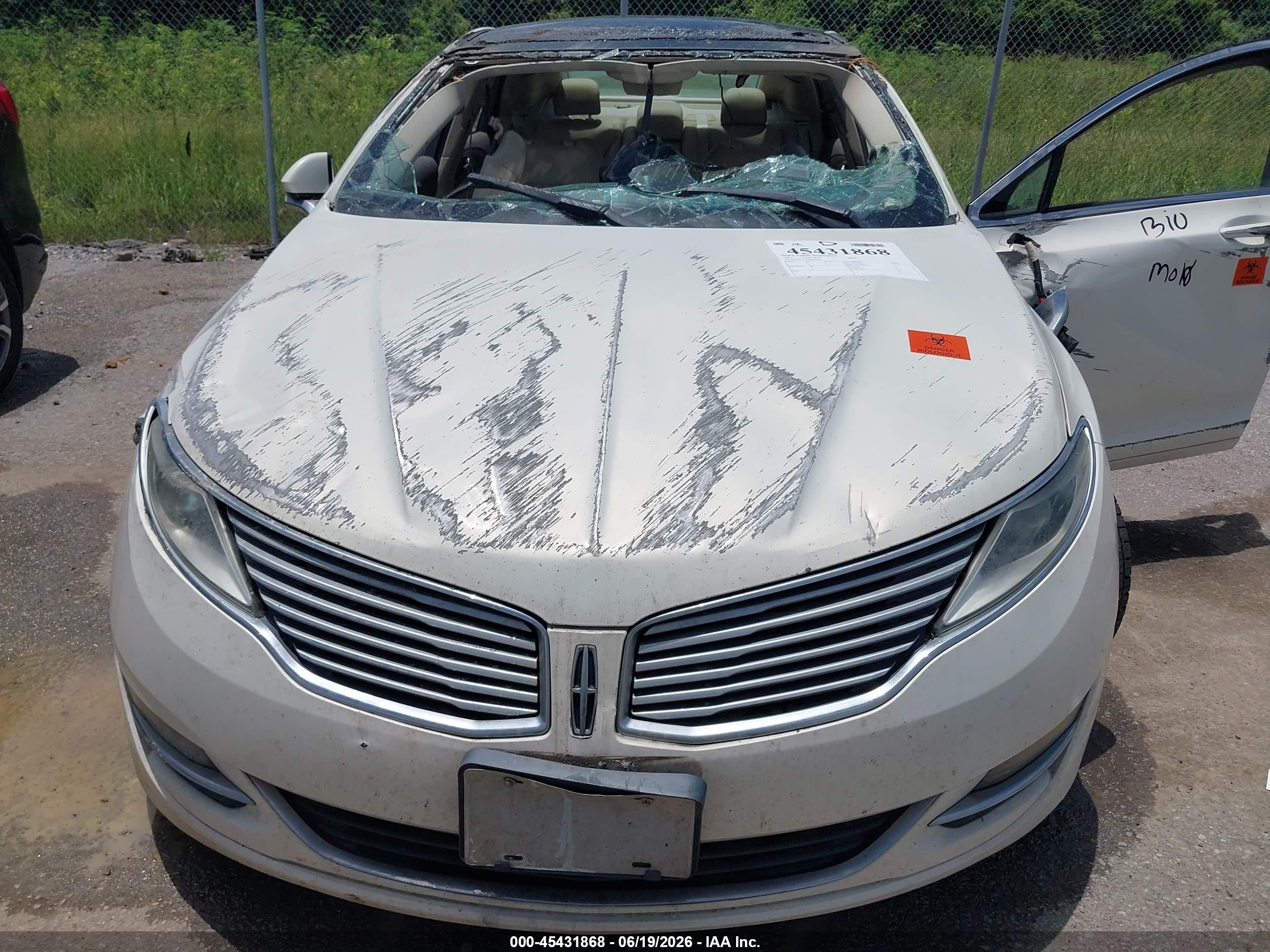 2013 Lincoln Mkz   Белый vin: 3LN6L2G90DR804401