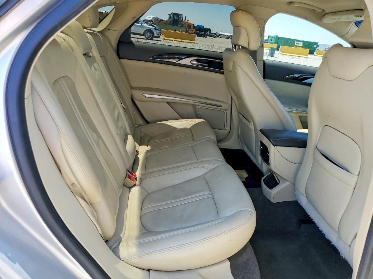 2013 Lincoln Mkz Silver vin: 3LN6L2G90DR819125