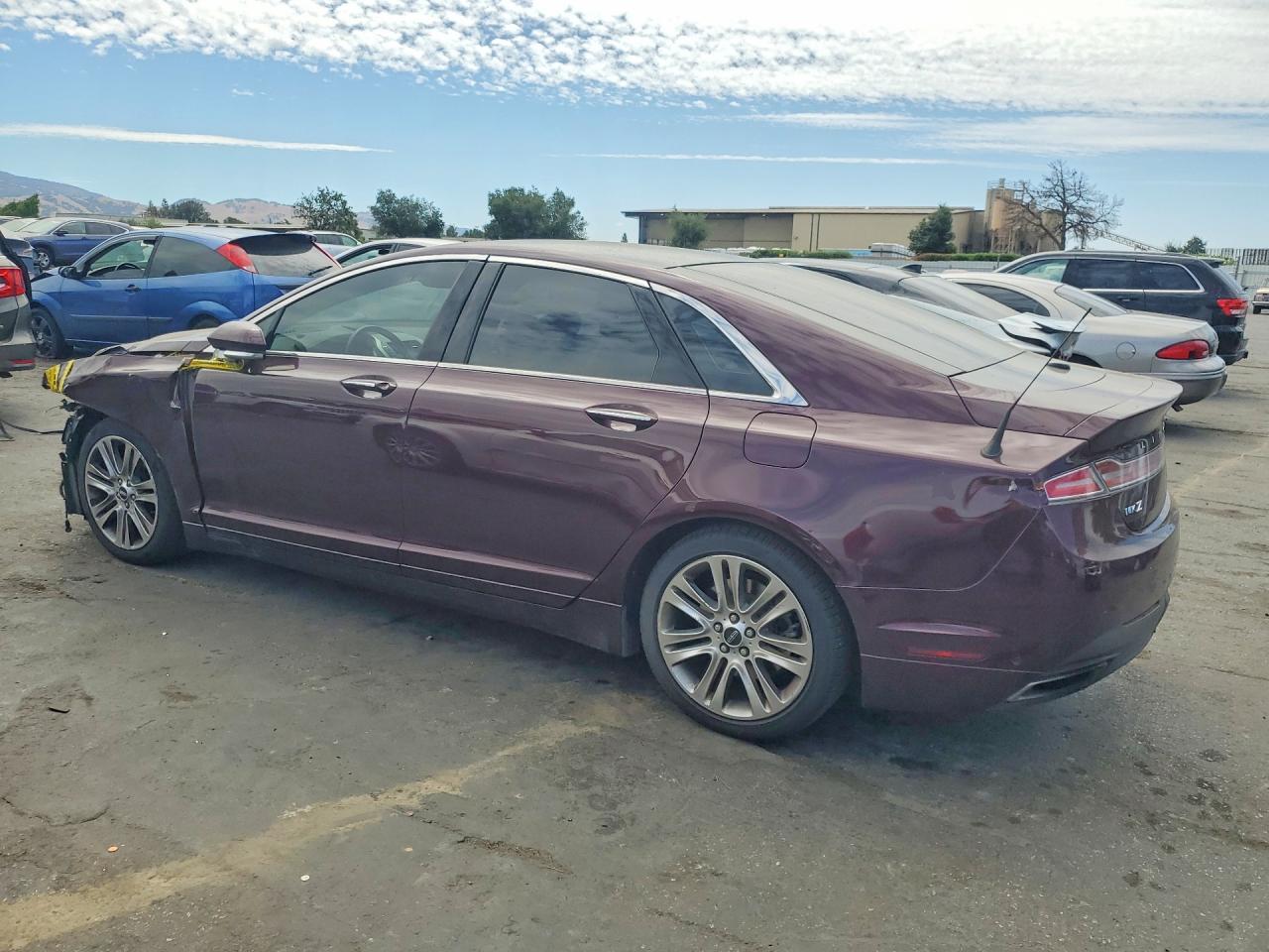 2013 Lincoln Mkz Maroon vin: 3LN6L2G91DR807341