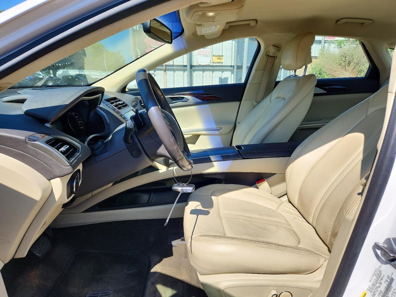 2015 Lincoln Mkz White vin: 3LN6L2G91FR610124