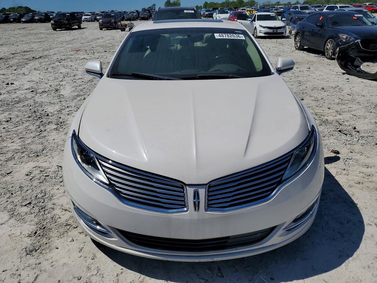 2016 Lincoln Mkz White vin: 3LN6L2G91GR621285