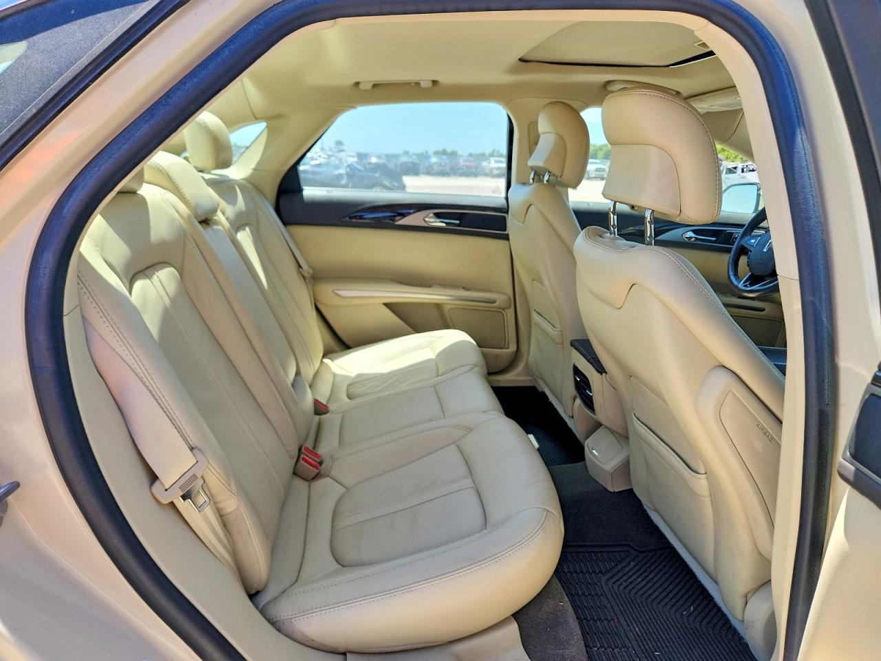 2014 Lincoln Mkz Tan vin: 3LN6L2G92ER800707