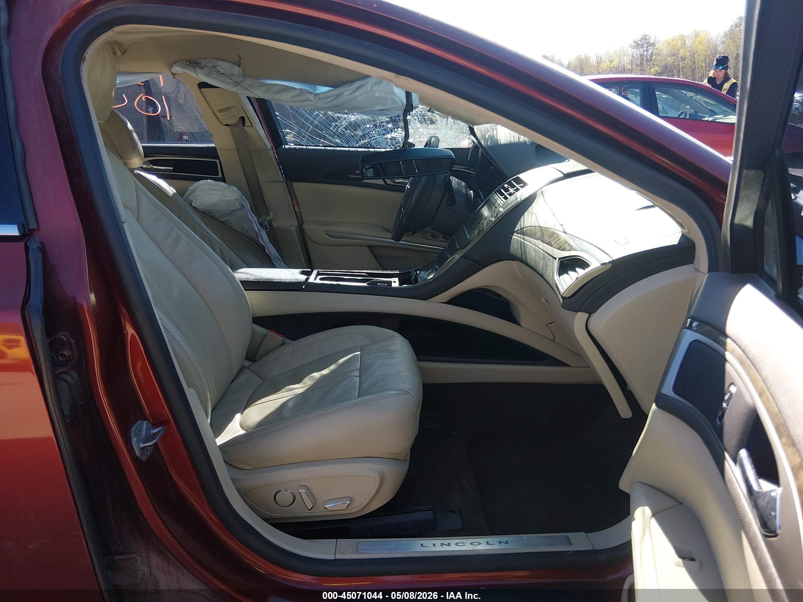 2014 Lincoln Mkz   Burgundy vin: 3LN6L2G92ER801291