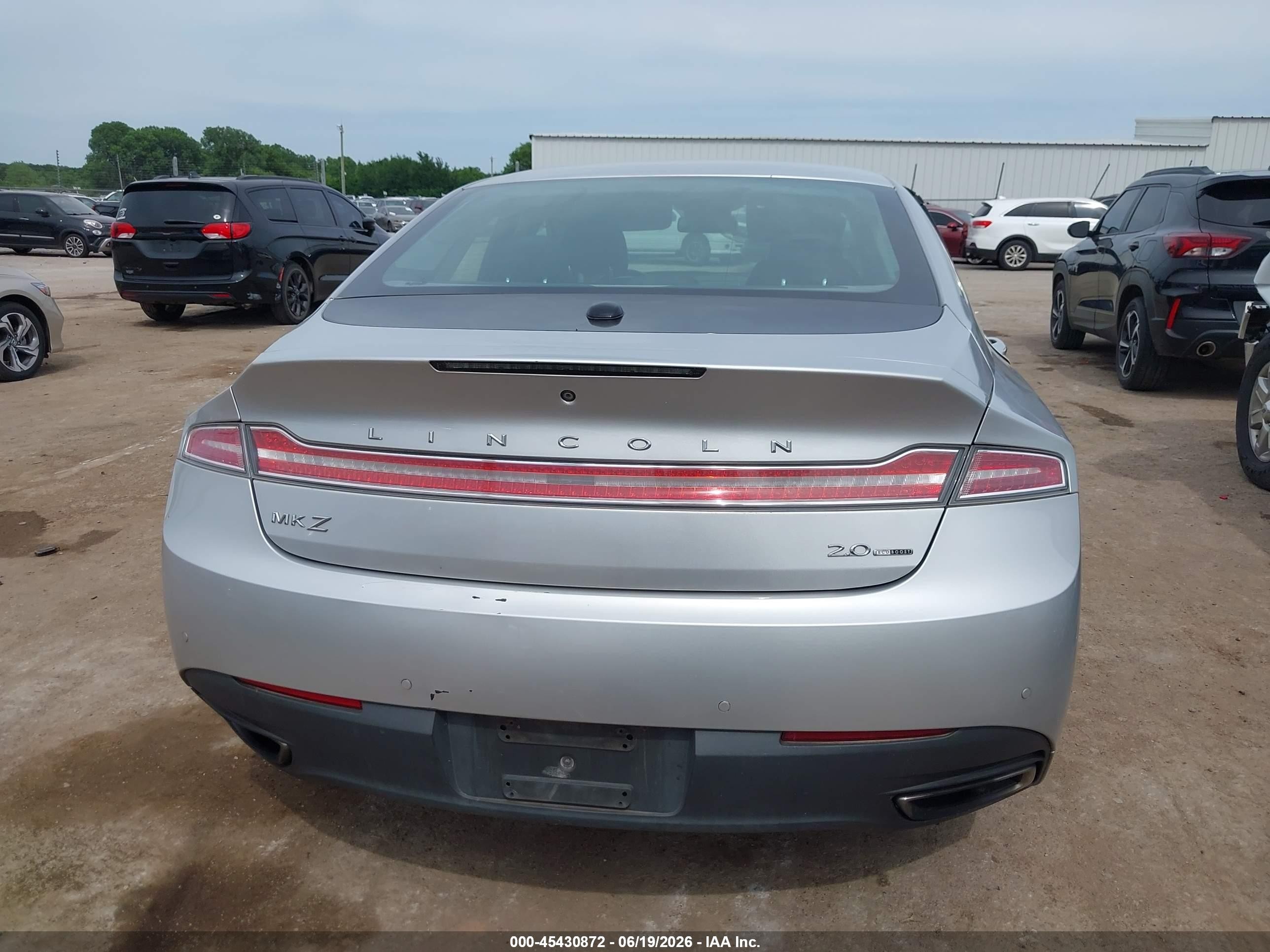 2014 Lincoln Mkz   Silver vin: 3LN6L2G92ER810489