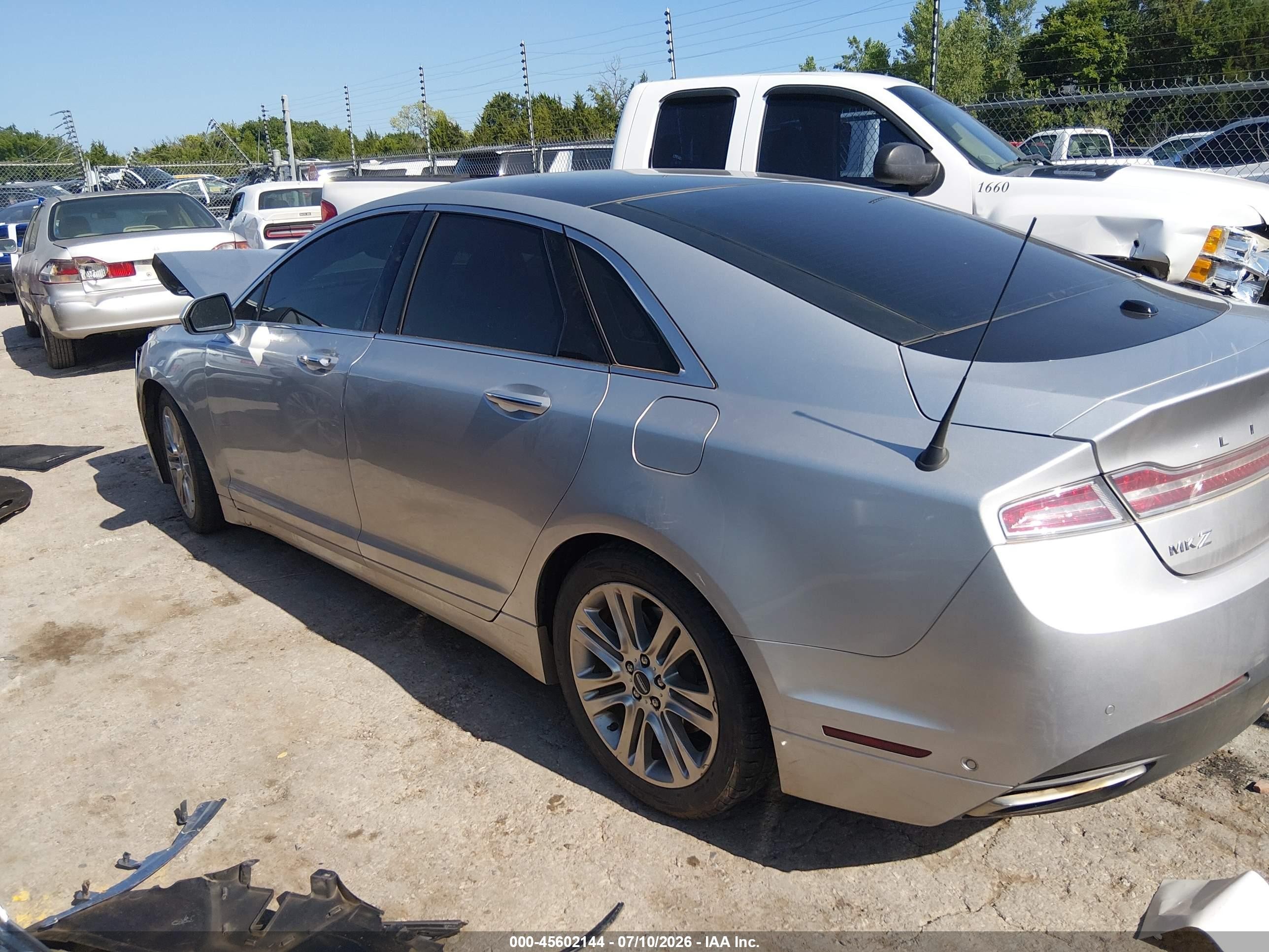 2013 Lincoln Mkz   Silver vin: 3LN6L2G93DR801590