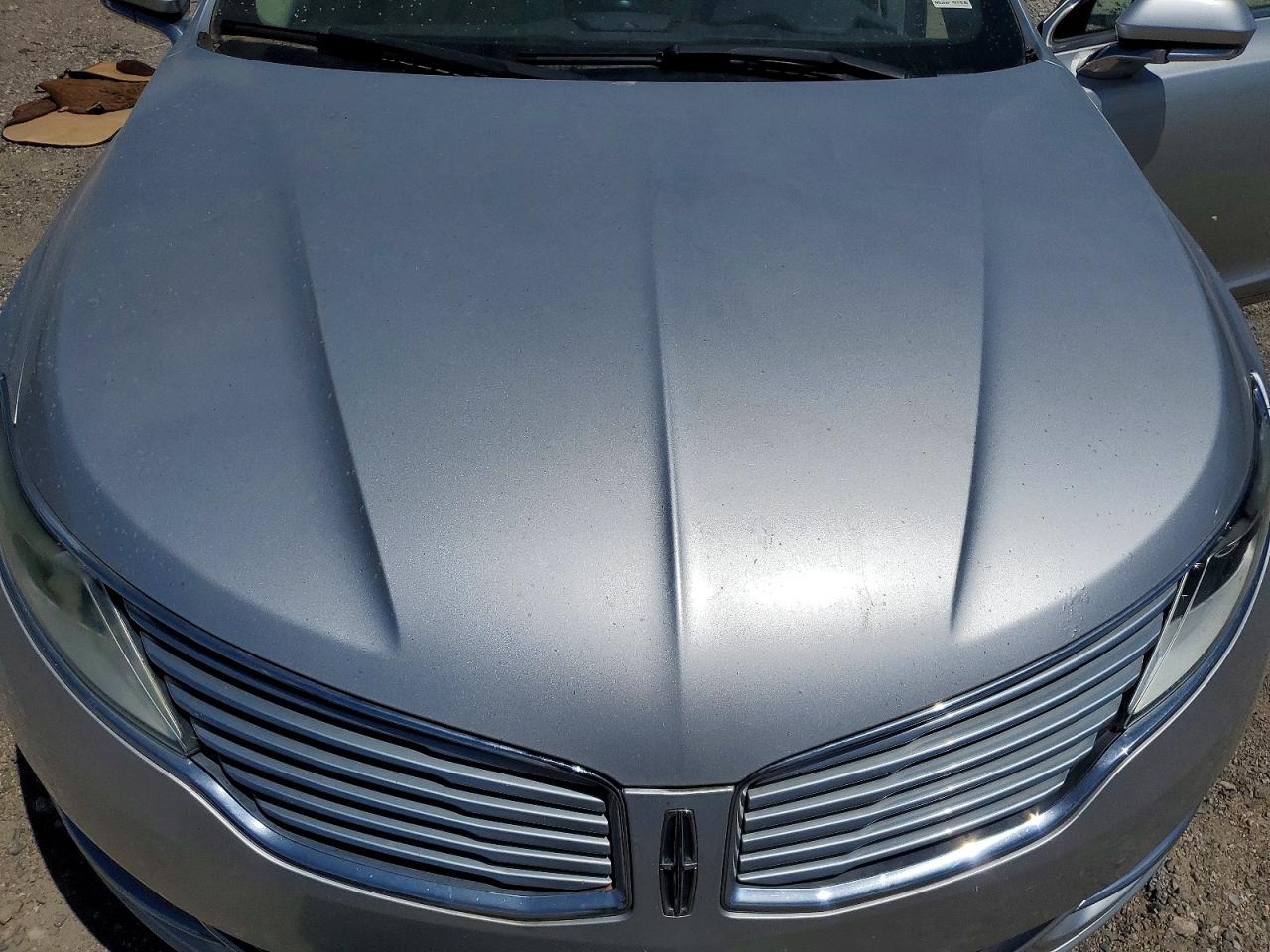 2013 Lincoln Mkz Silver vin: 3LN6L2G93DR805056