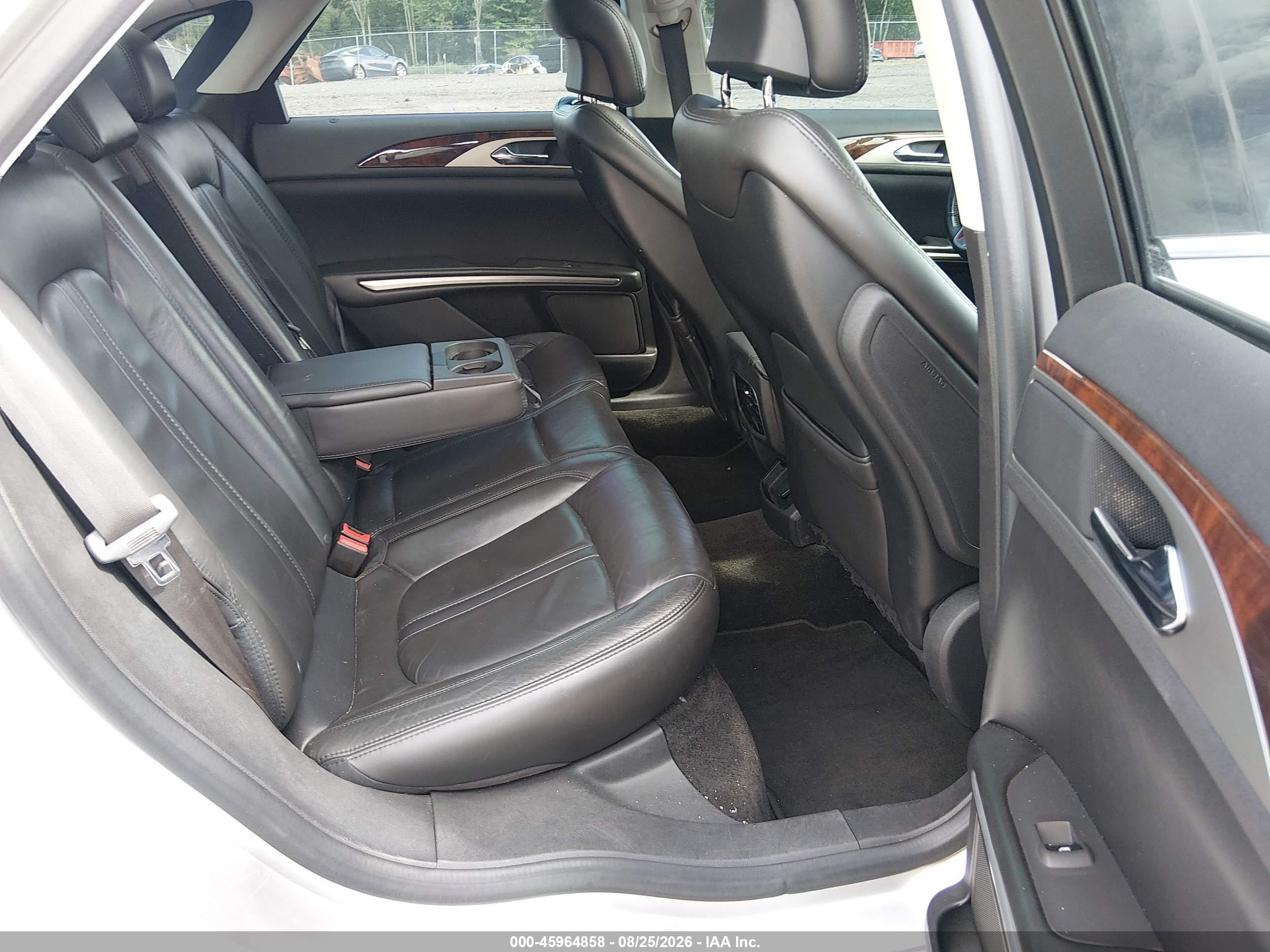 2013 Lincoln Mkz Silver vin: 3LN6L2G93DR807177