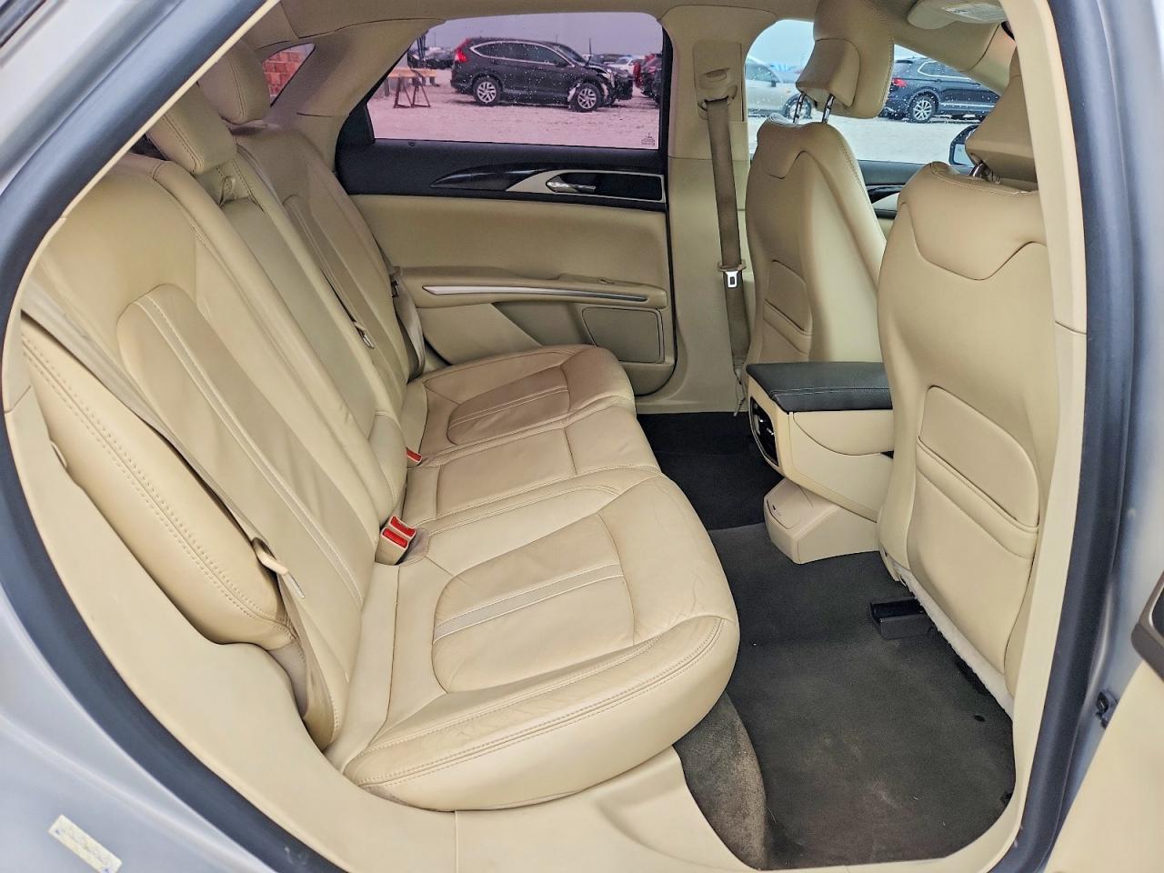 2013 Lincoln Mkz Silver vin: 3LN6L2G93DR807812