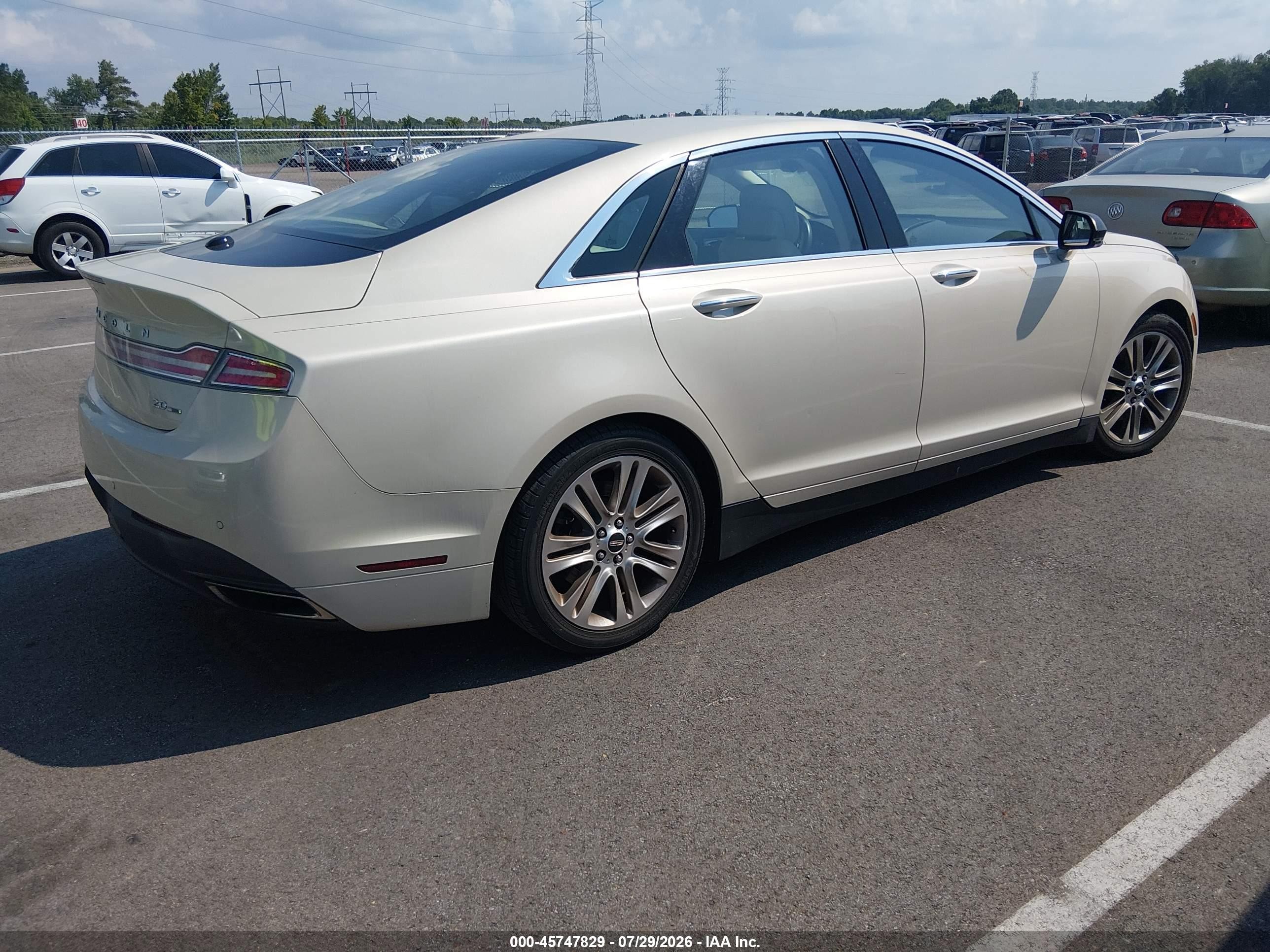 2015 Lincoln Mkz   Cream vin: 3LN6L2G93FR602140