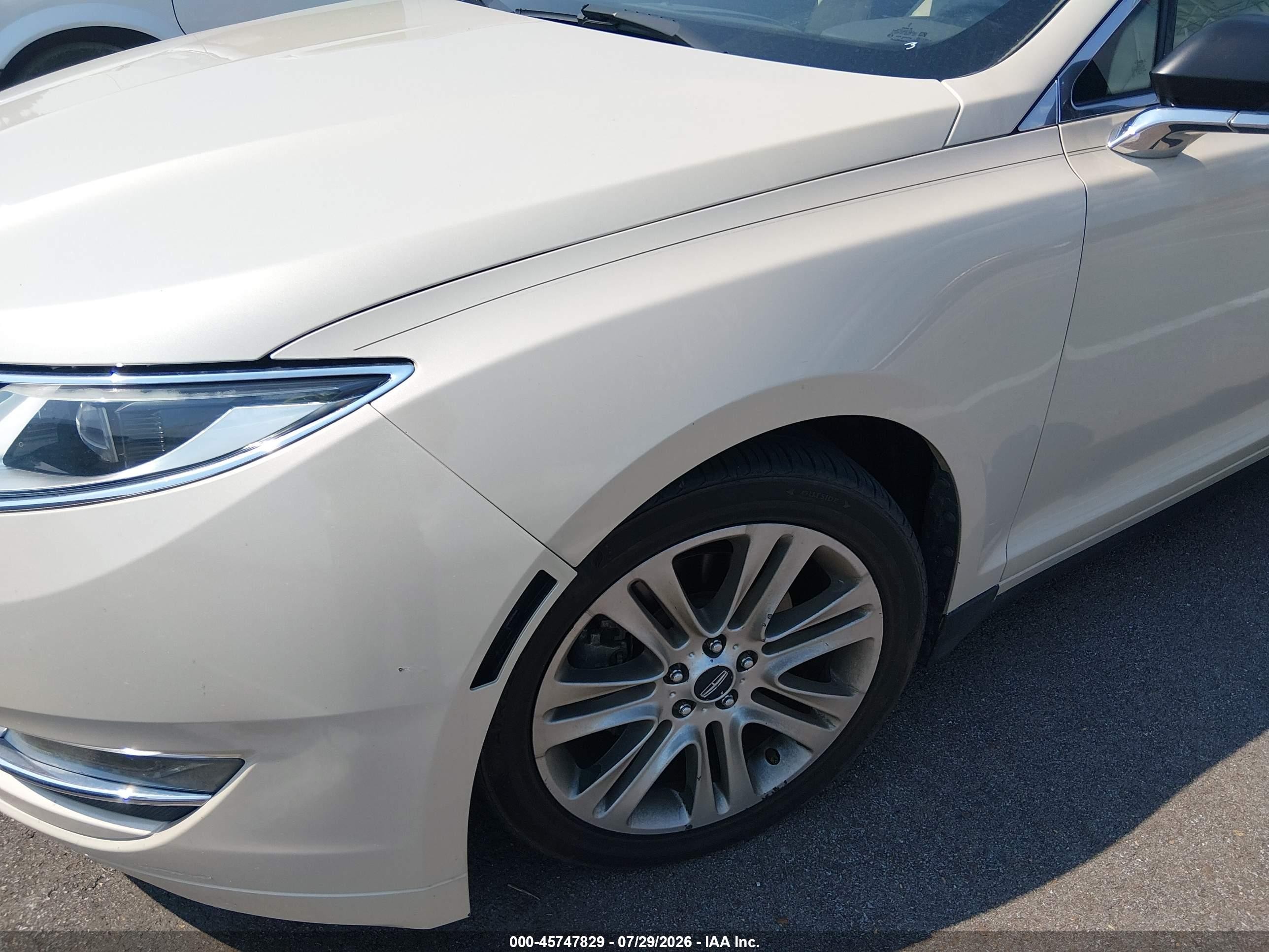2015 Lincoln Mkz   Cream vin: 3LN6L2G93FR602140