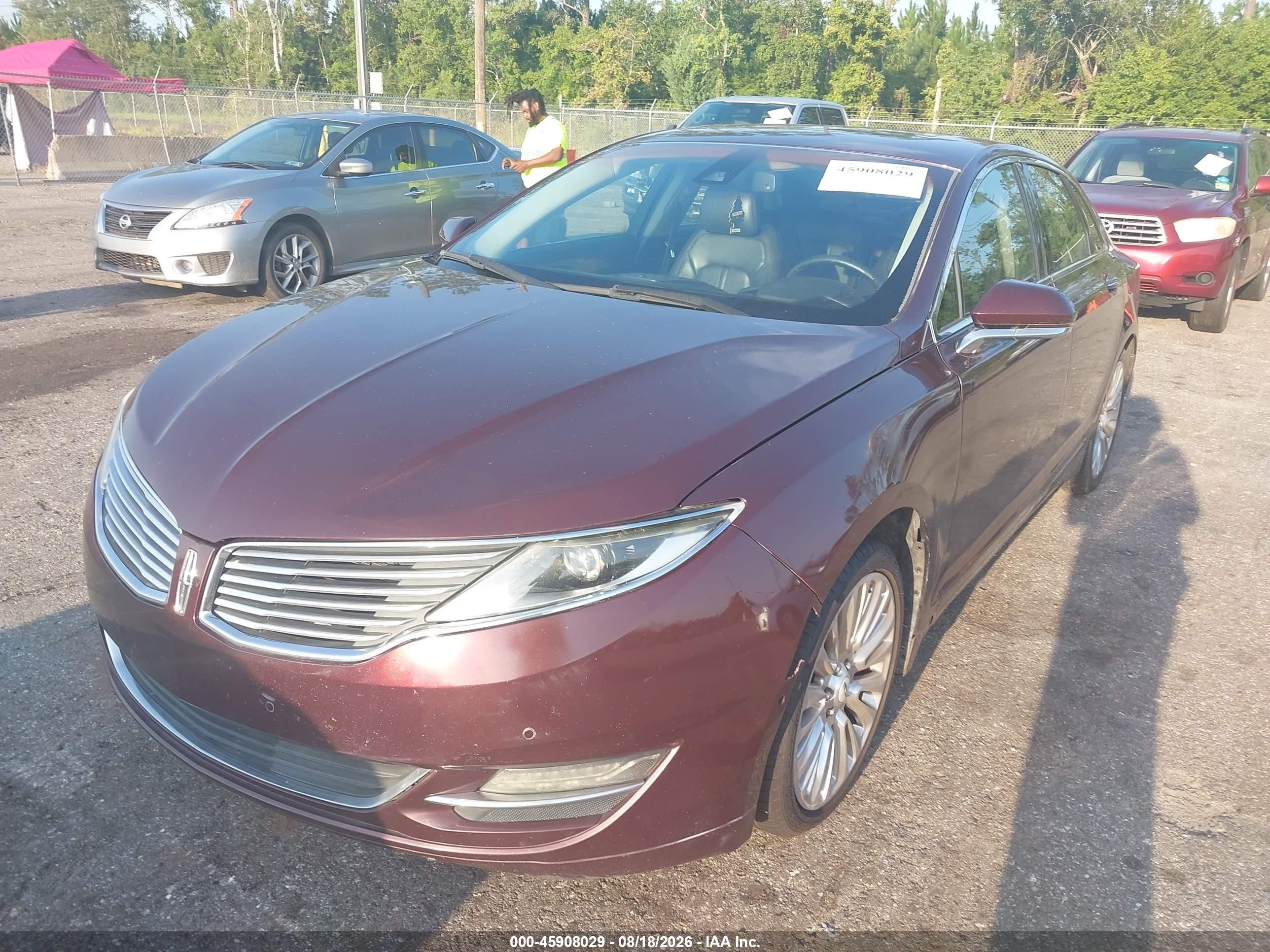 2013 Lincoln Mkz   Burgundy vin: 3LN6L2G94DR825199