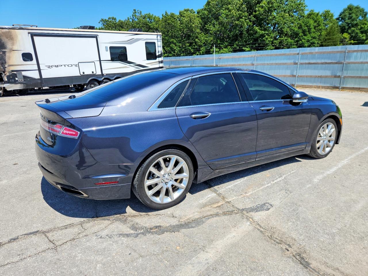 2013 Lincoln Mkz Черный vin: 3LN6L2G94DR828250