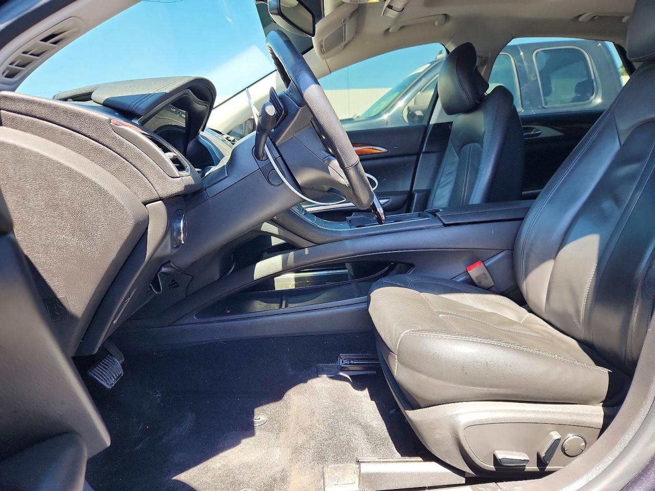 2013 Lincoln Mkz Черный vin: 3LN6L2G94DR828250