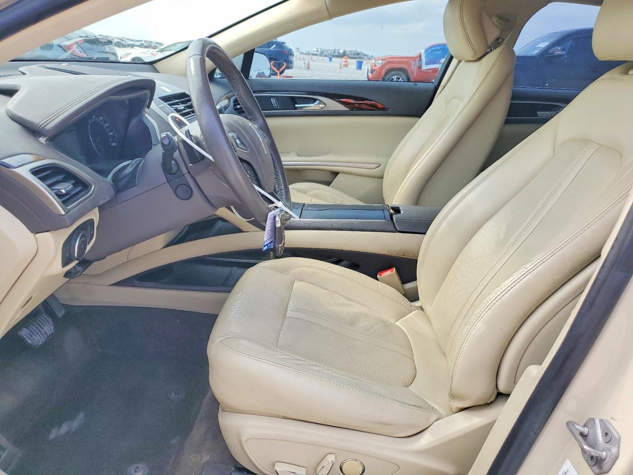 2014 Lincoln Mkz Beige vin: 3LN6L2G94ER803933