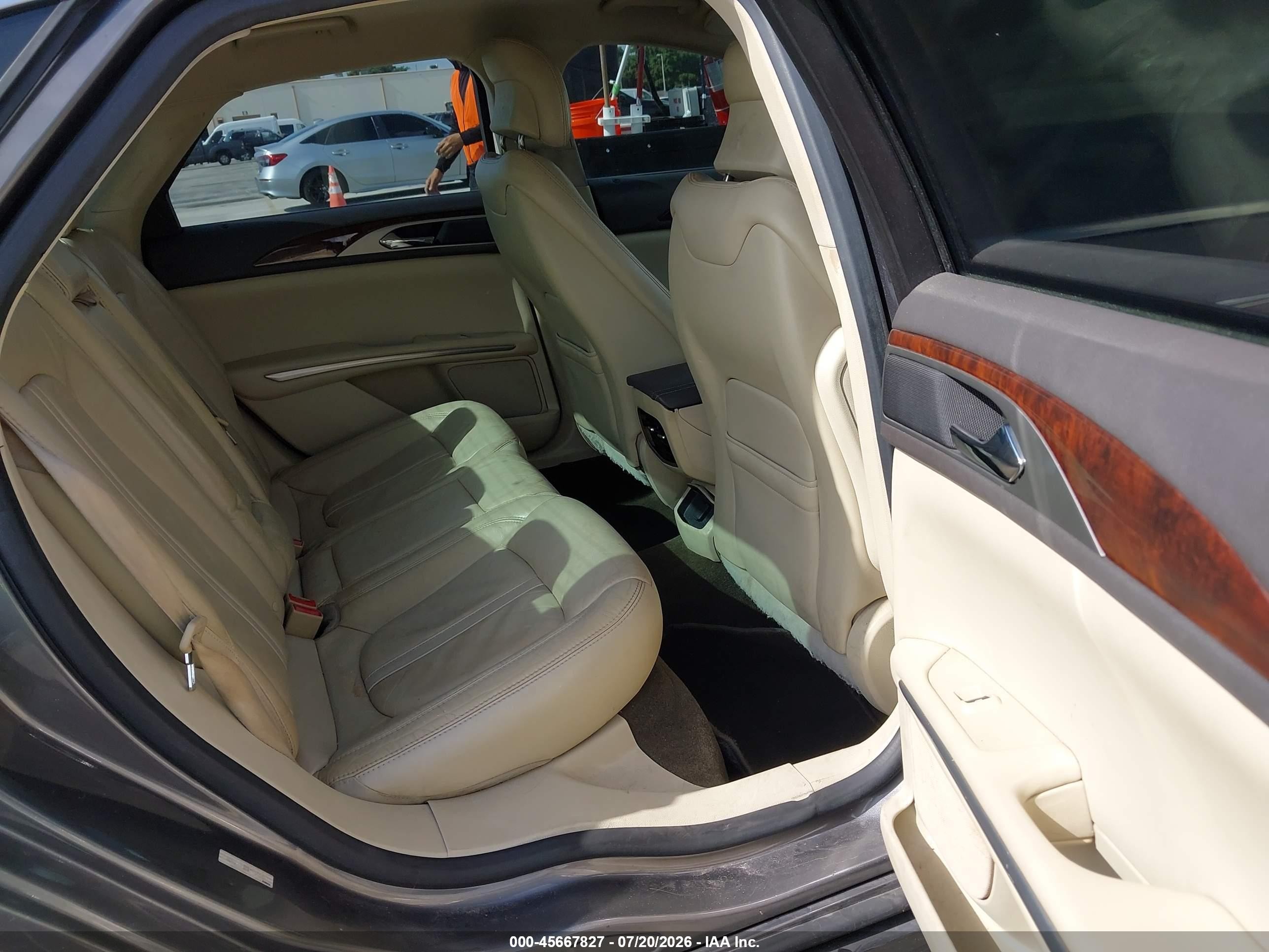 2014 Lincoln Mkz   Серый vin: 3LN6L2G94ER818495