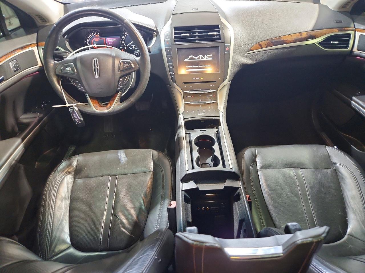 2013 Lincoln Mkz Черный vin: 3LN6L2G95DR828306