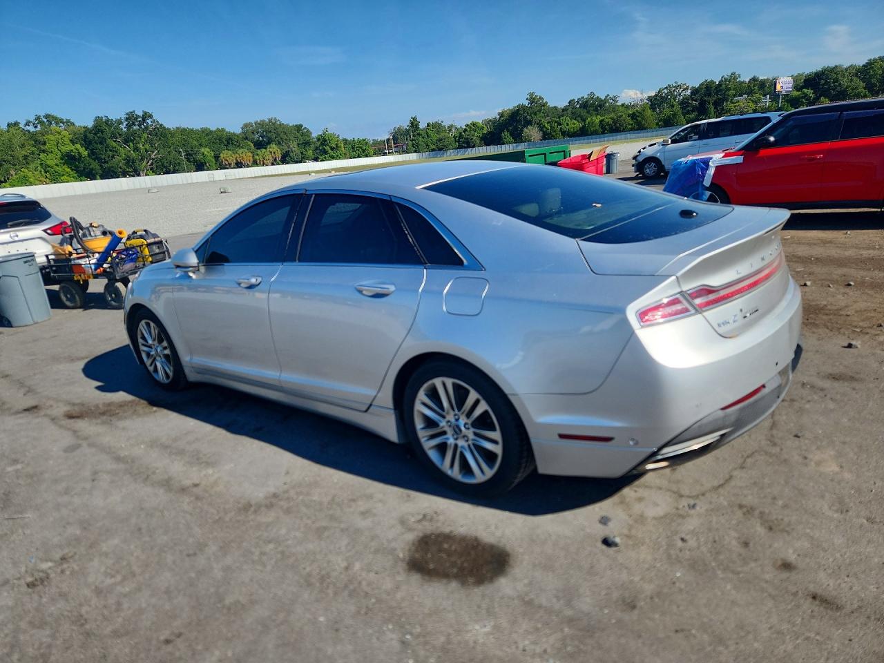 2013 Lincoln Mkz Silver vin: 3LN6L2G96DR813491
