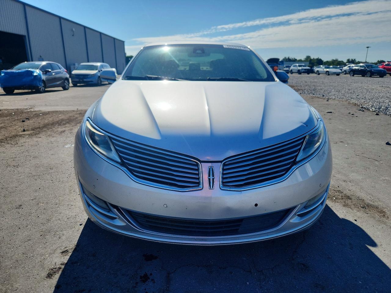 2013 Lincoln Mkz Silver vin: 3LN6L2G96DR813491