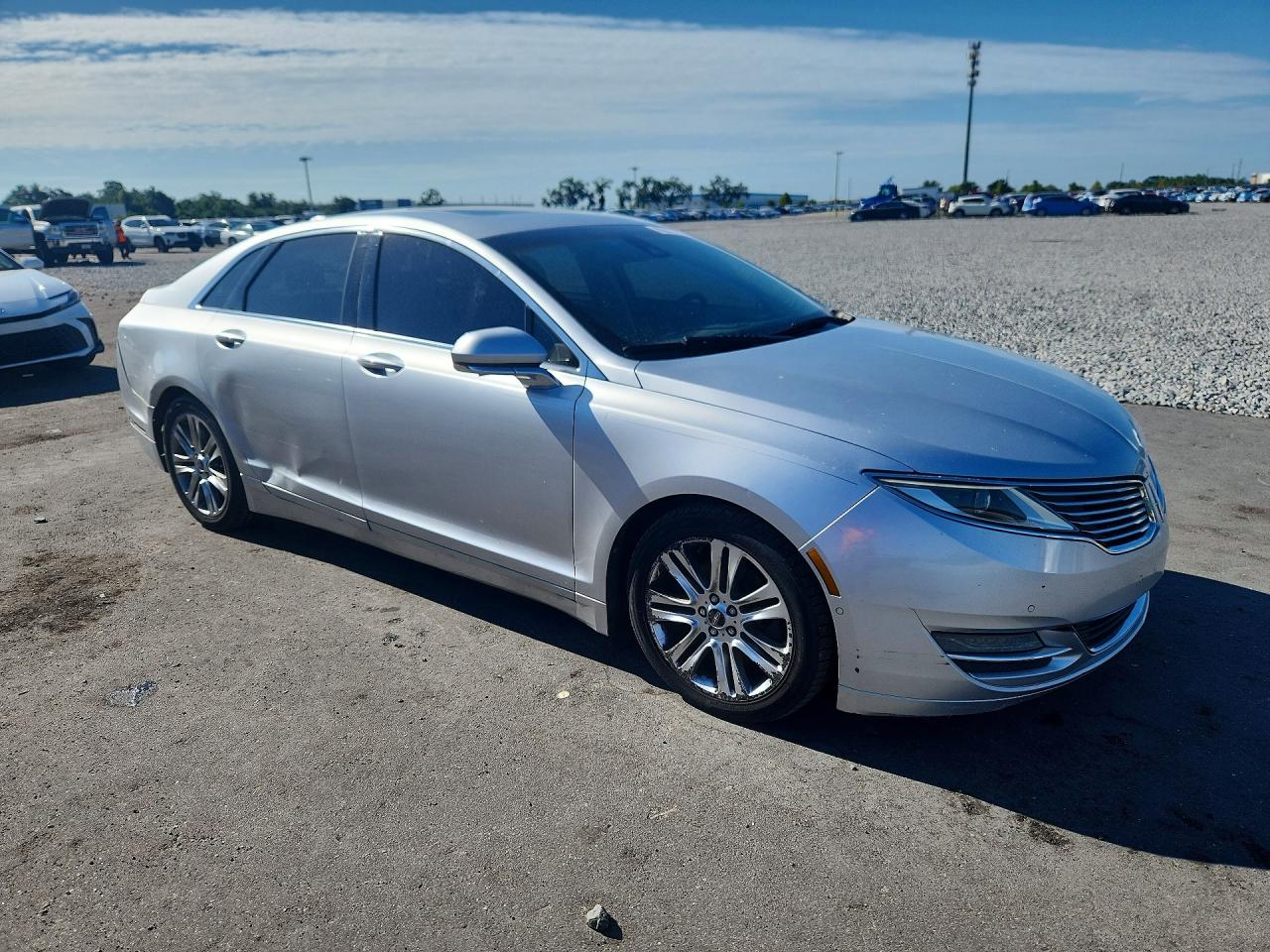 2013 Lincoln Mkz Silver vin: 3LN6L2G96DR813491