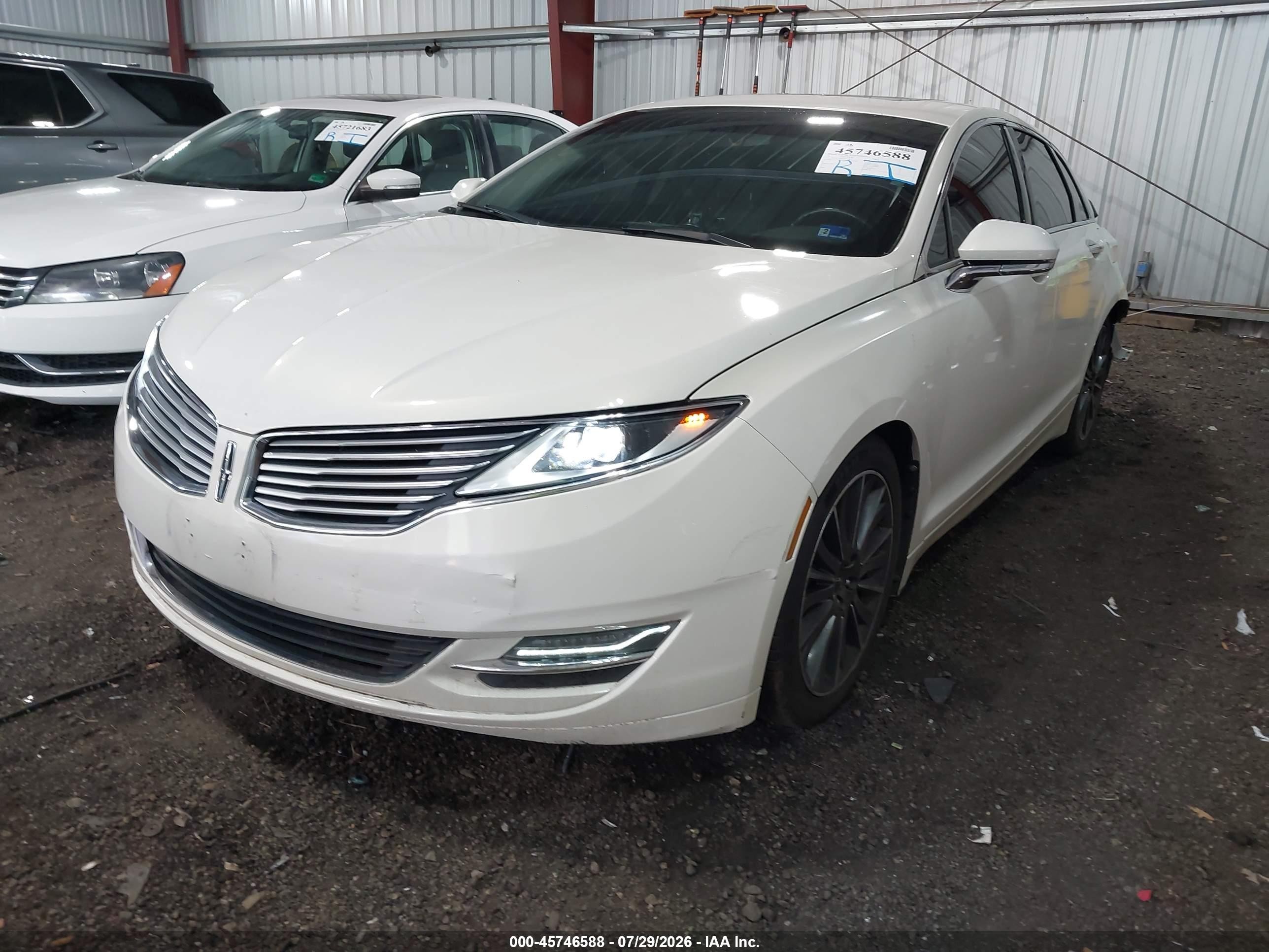 2013 Lincoln Mkz   White vin: 3LN6L2G96DR818187