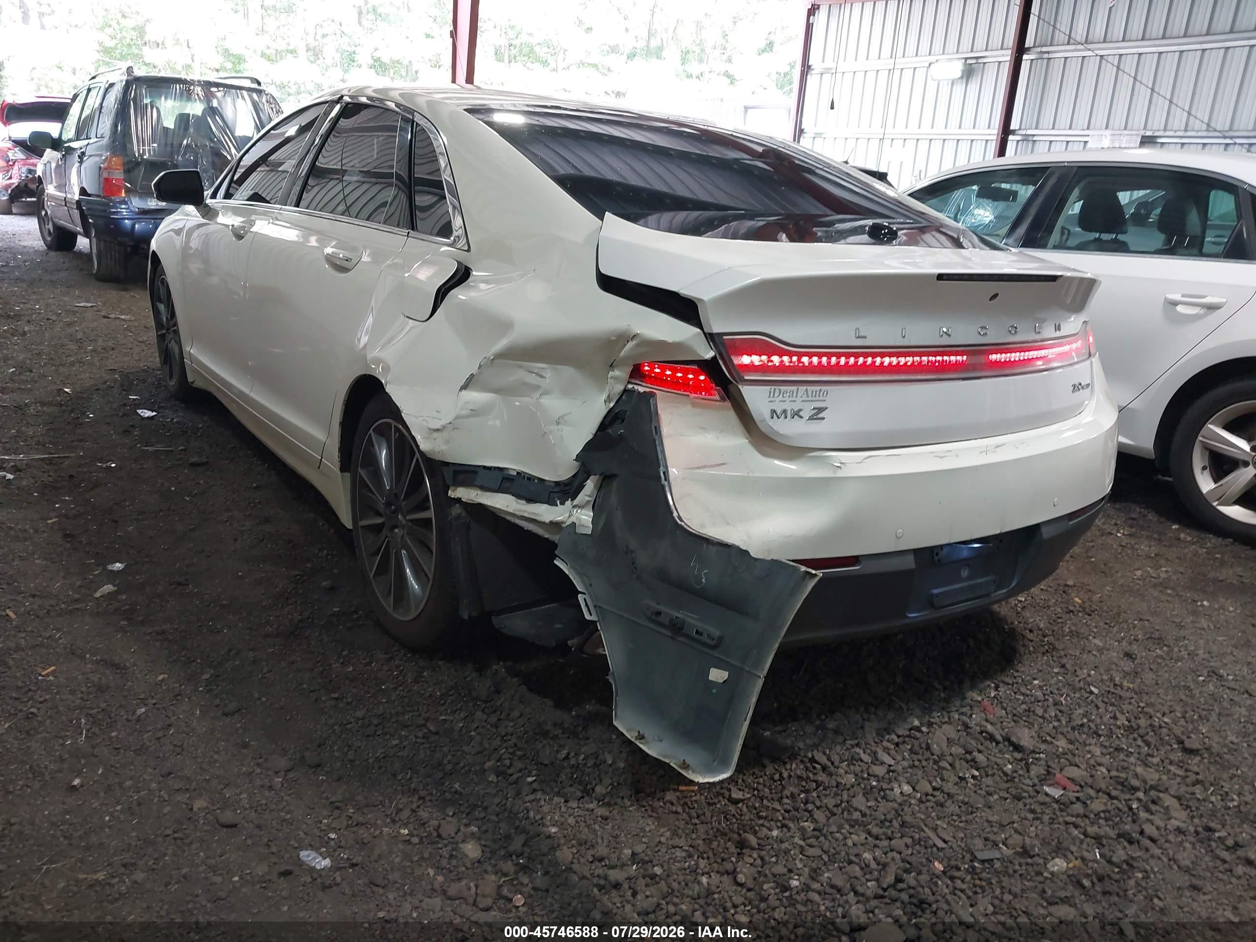 2013 Lincoln Mkz   White vin: 3LN6L2G96DR818187