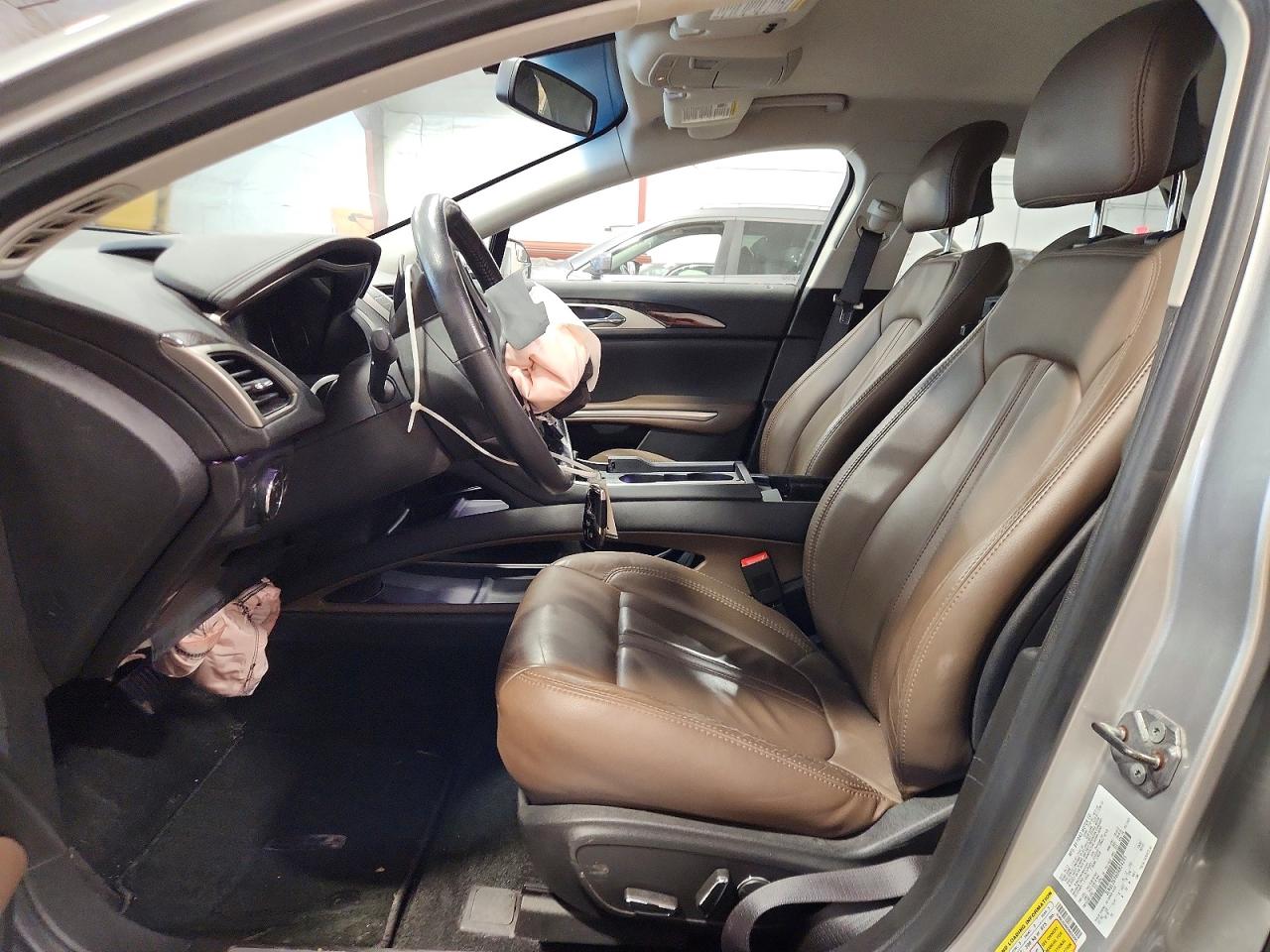 2013 Lincoln Mkz Серебряный vin: 3LN6L2G96DR824295