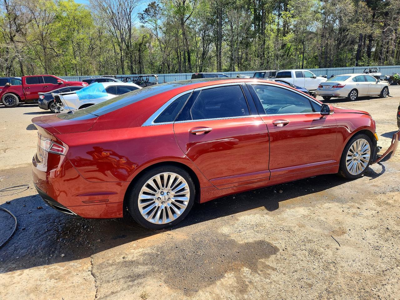 2014 Lincoln Mkz Red vin: 3LN6L2G96ER811340