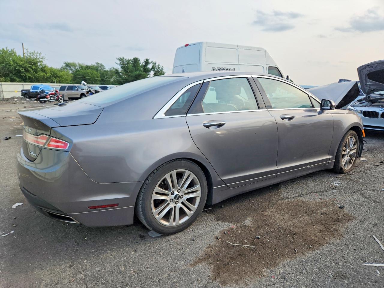 2014 Lincoln Mkz Gray vin: 3LN6L2G97ER821570