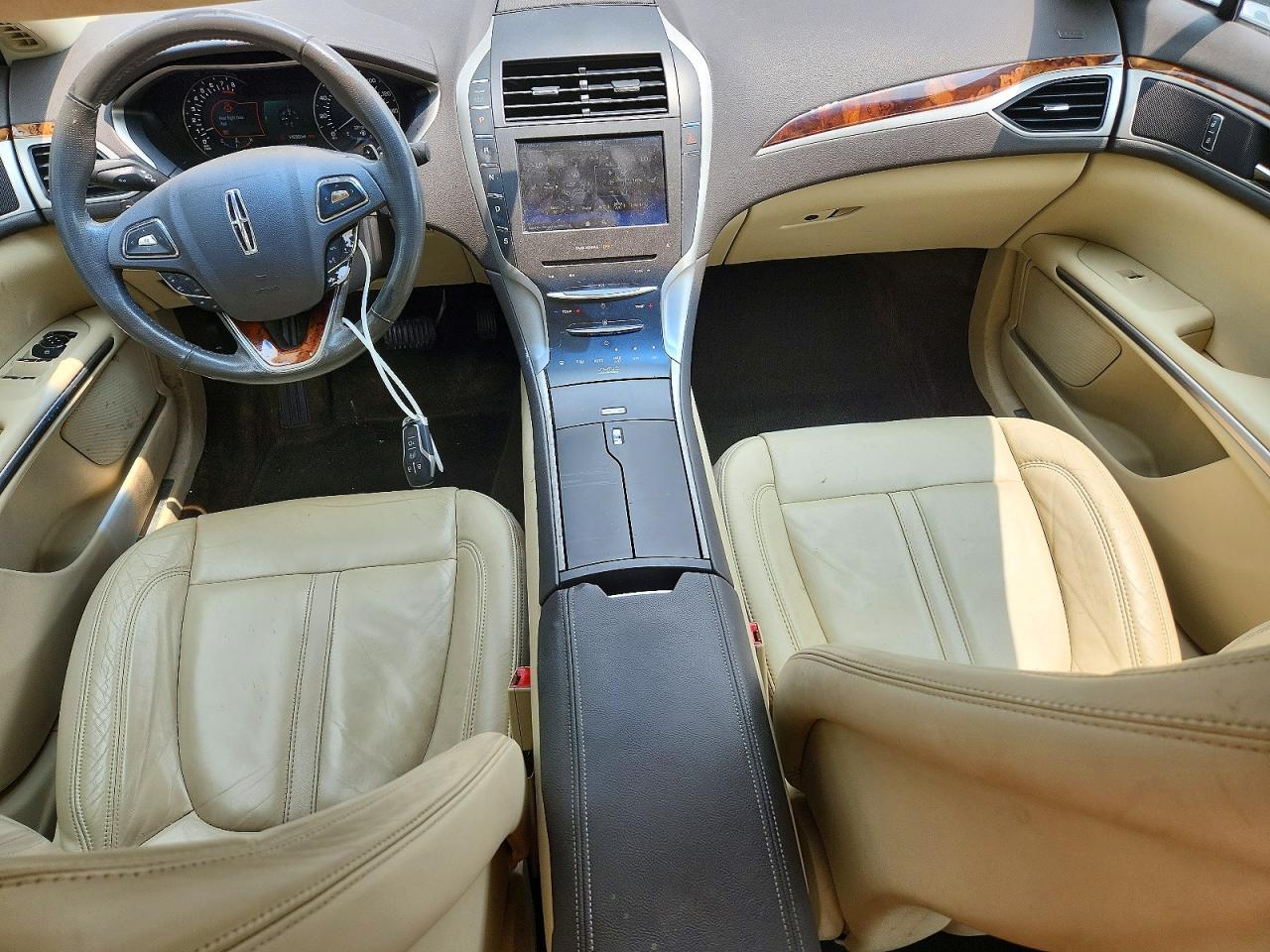 2014 Lincoln Mkz Silver vin: 3LN6L2G97ER830141