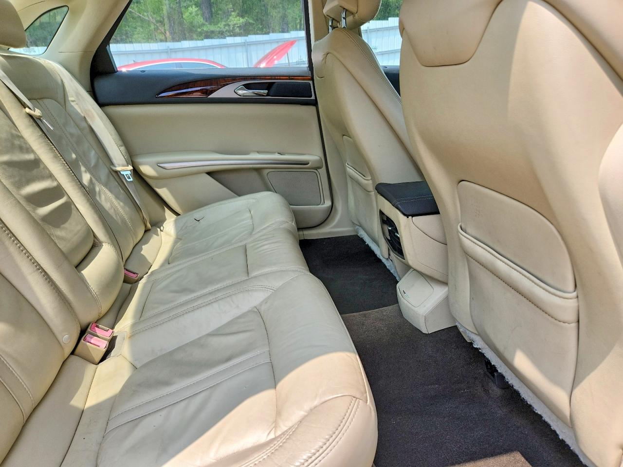 2014 Lincoln Mkz Silver vin: 3LN6L2G97ER830141