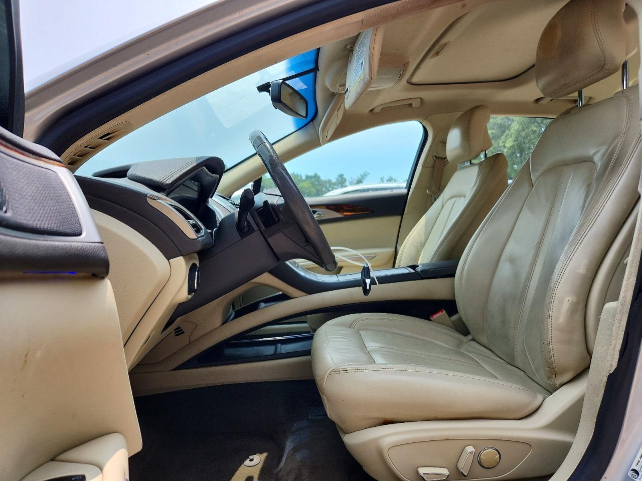 2014 Lincoln Mkz Silver vin: 3LN6L2G97ER830141