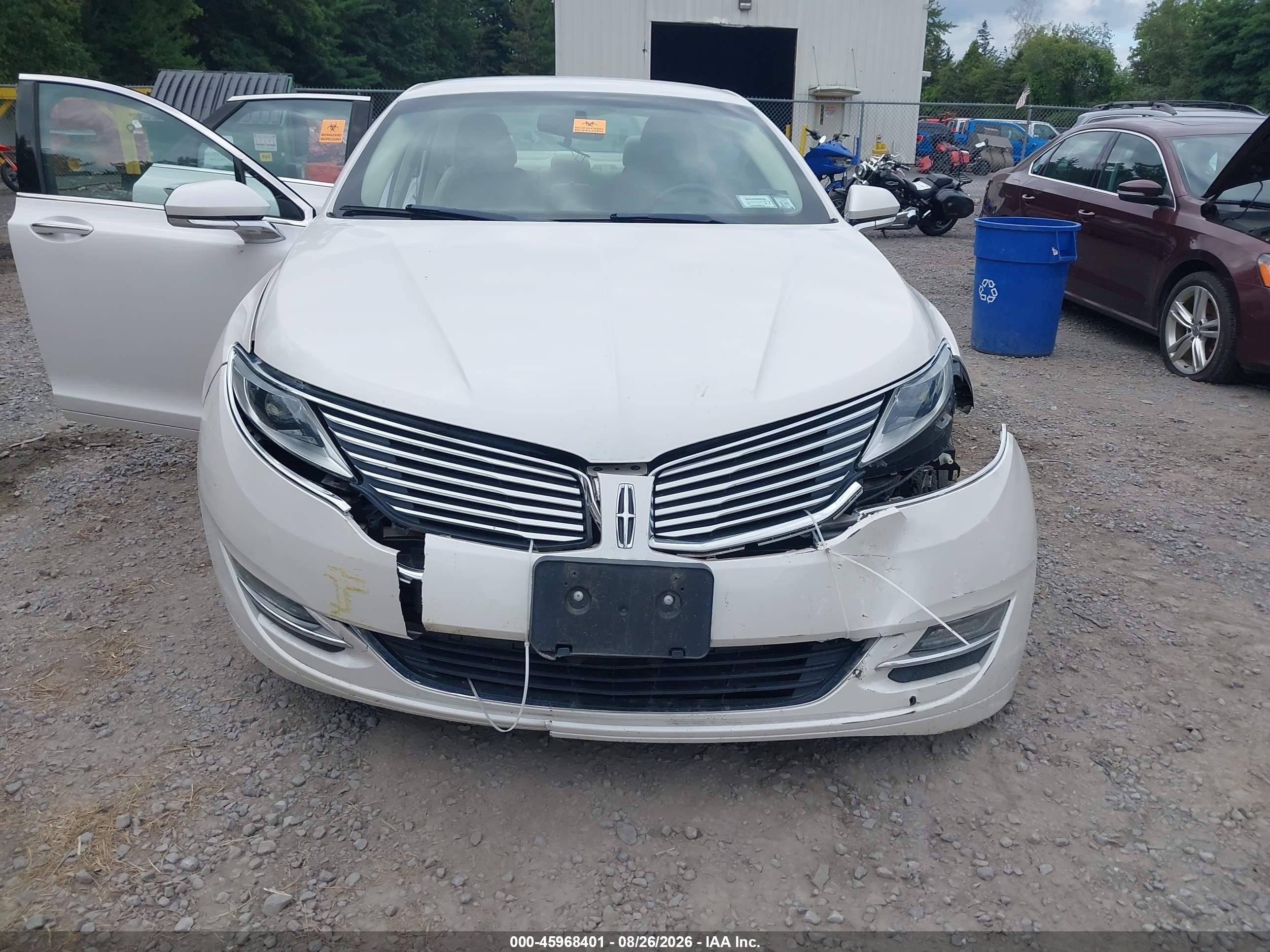 2013 Lincoln Mkz   Cream vin: 3LN6L2G98DR823598