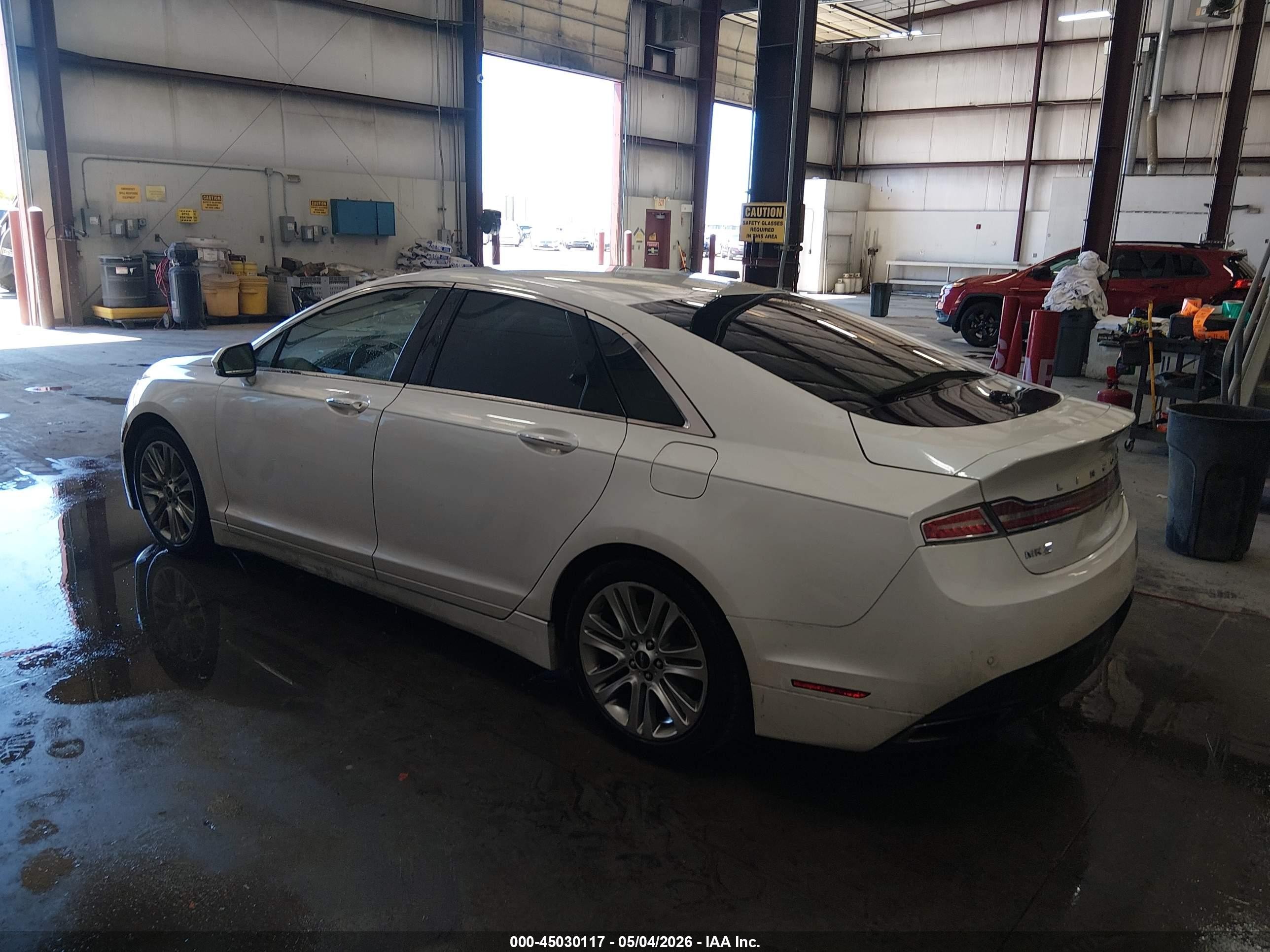 2013 Lincoln Mkz   White vin: 3LN6L2G99DR826347