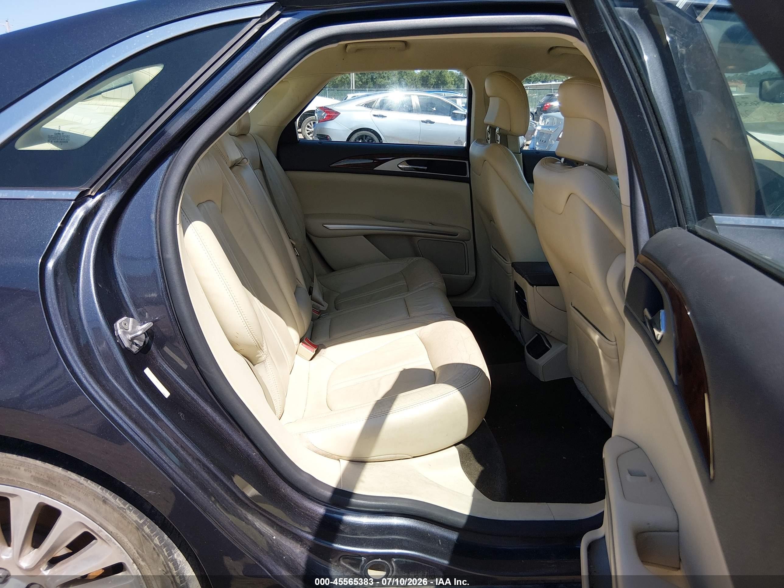 2014 Lincoln Mkz Blue vin: 3LN6L2G99ER808173