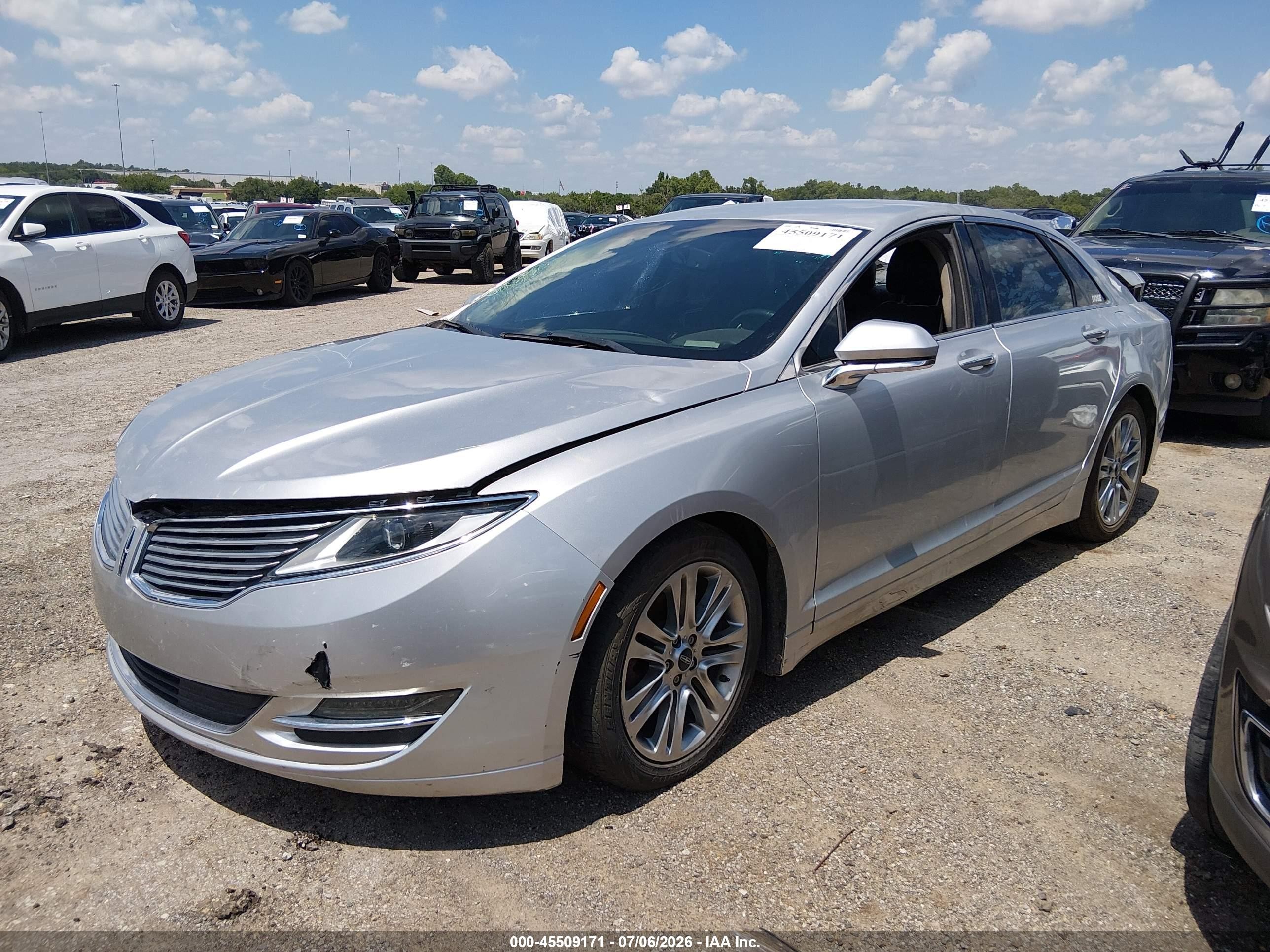 2014 Lincoln Mkz   Серебряный vin: 3LN6L2G99ER818153