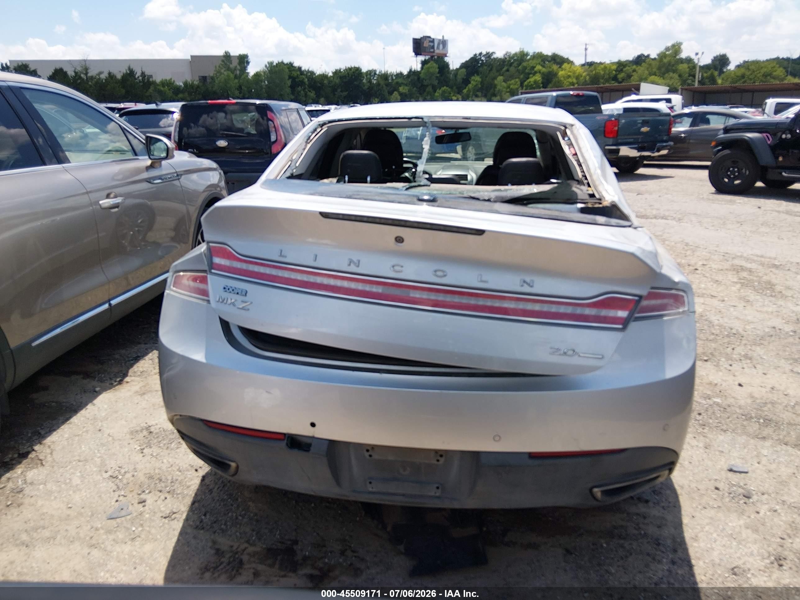 2014 Lincoln Mkz   Серебряный vin: 3LN6L2G99ER818153