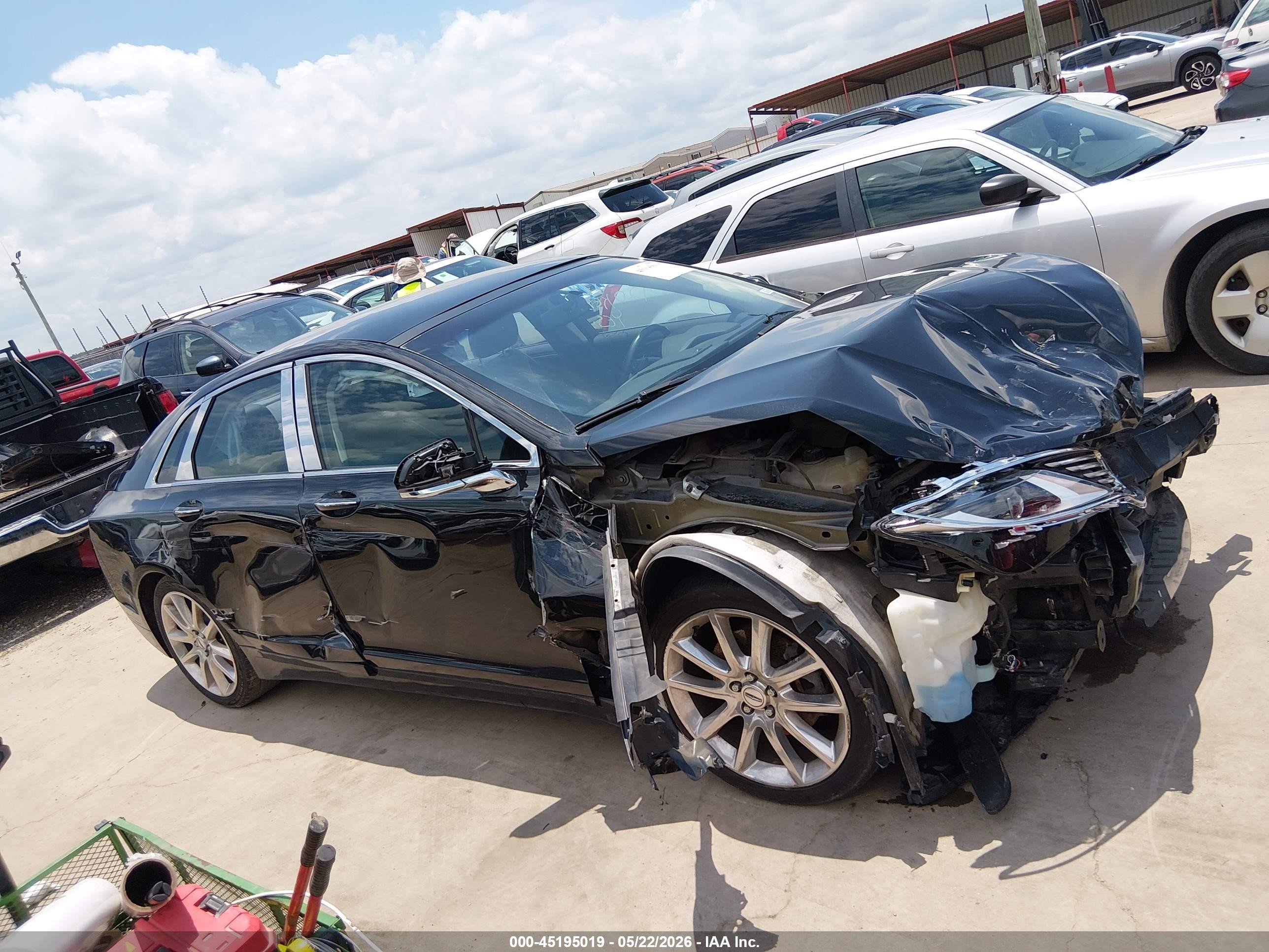 2014 Lincoln Mkz   Black vin: 3LN6L2G99ER831954